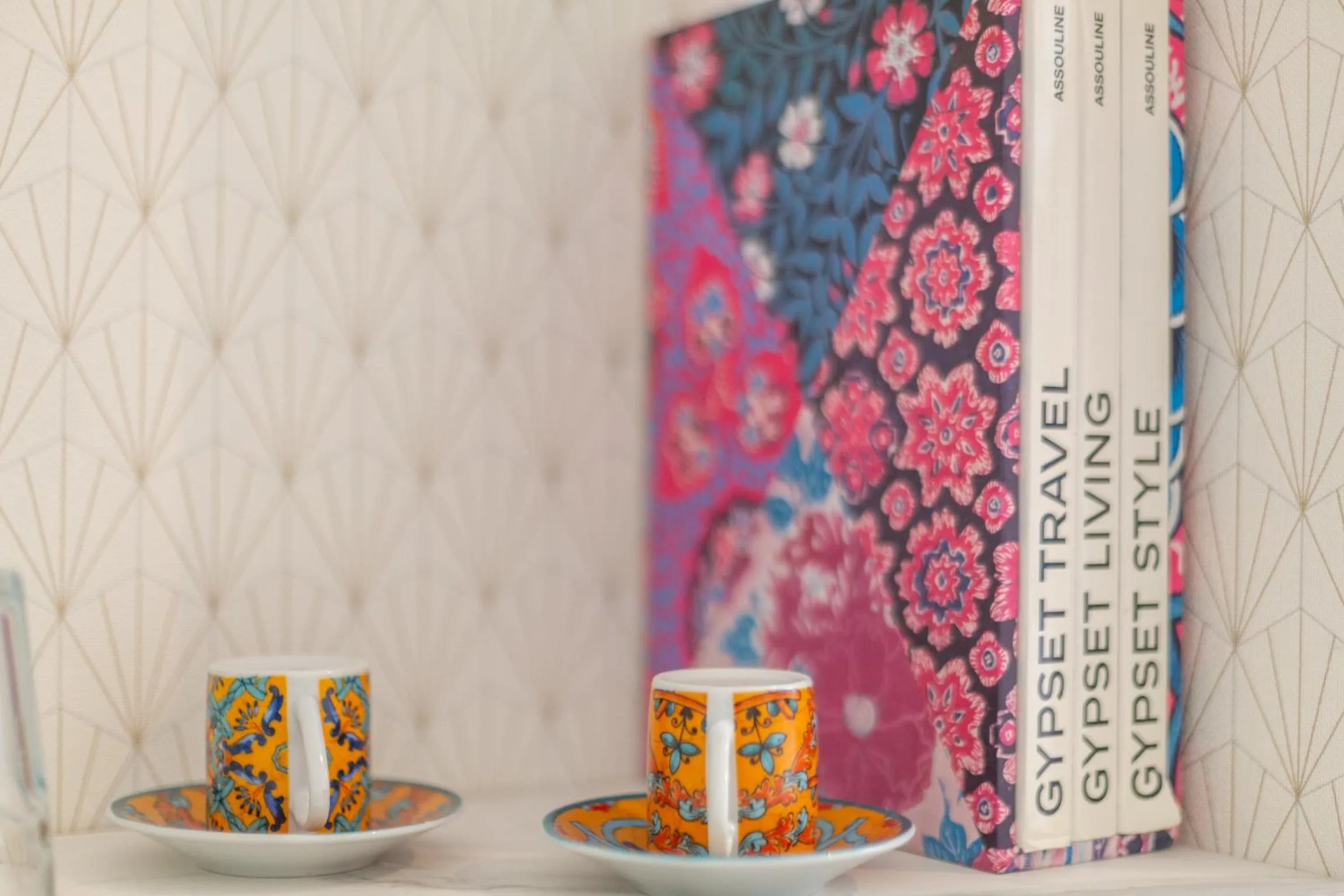 Seating area in Duomo Smart Suites