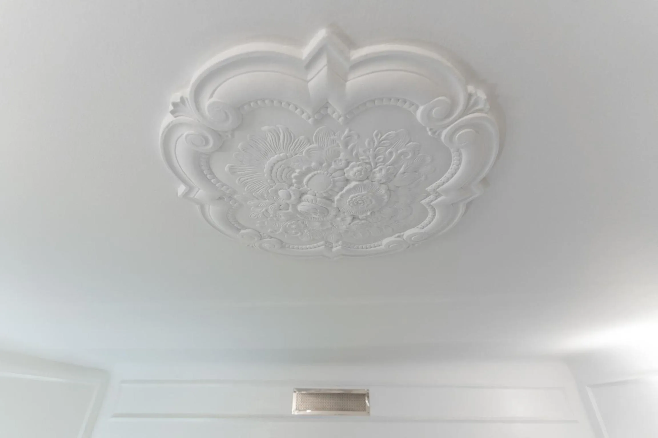 Decorative detail in Duomo Smart Suites