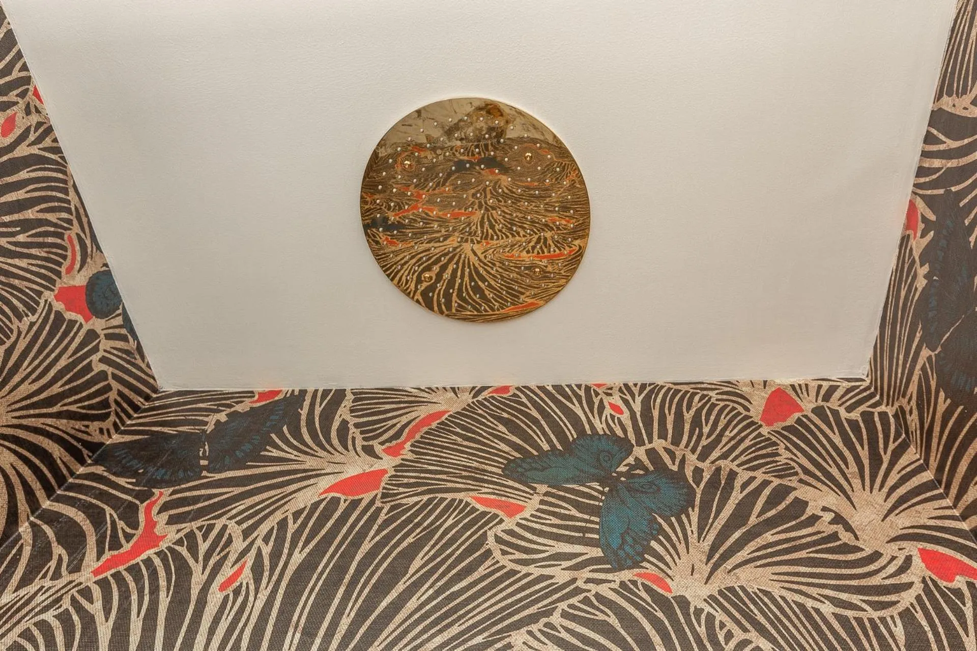 Decorative detail in Duomo Smart Suites