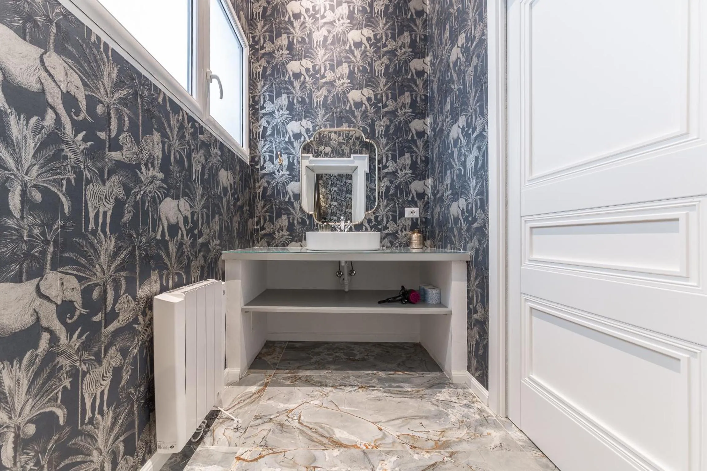 Bathroom in Duomo Smart Suites