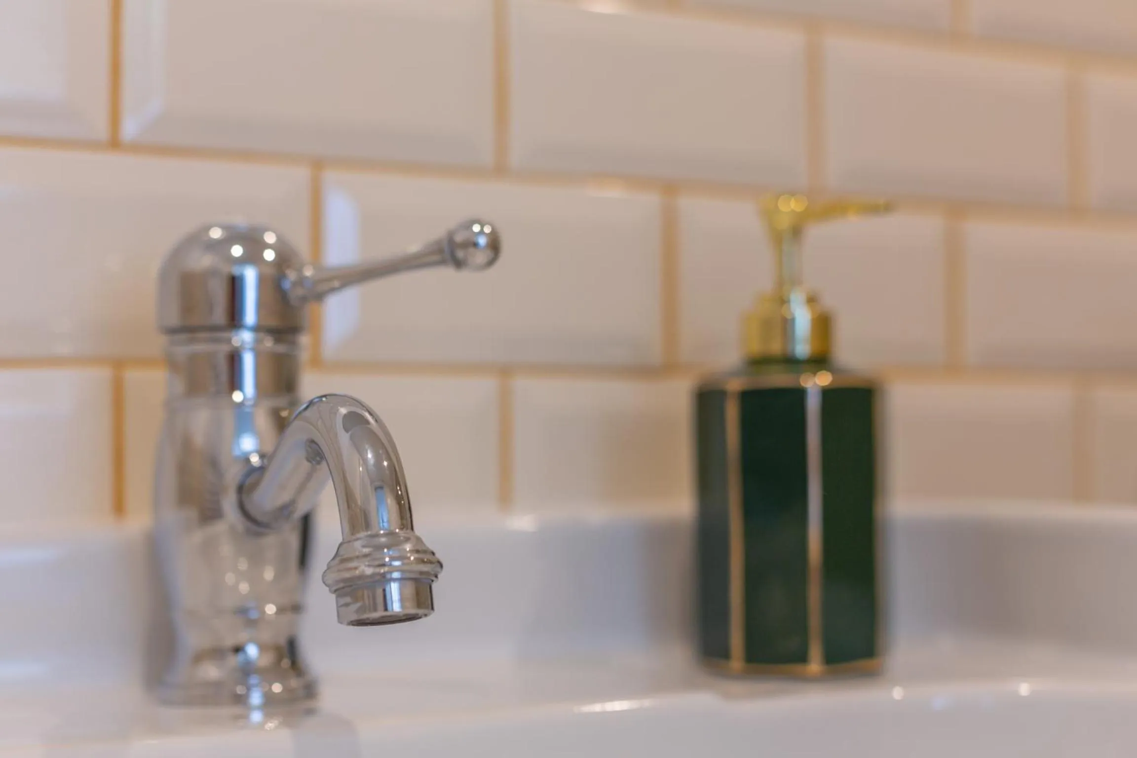 Bathroom in Duomo Smart Suites