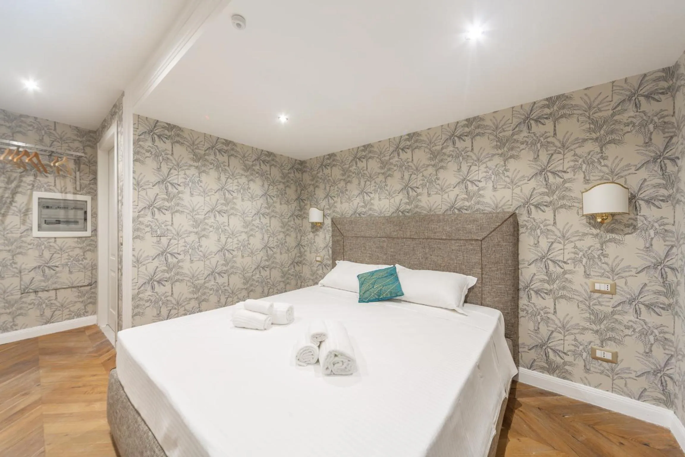 Bedroom, Bed in Duomo Smart Suites