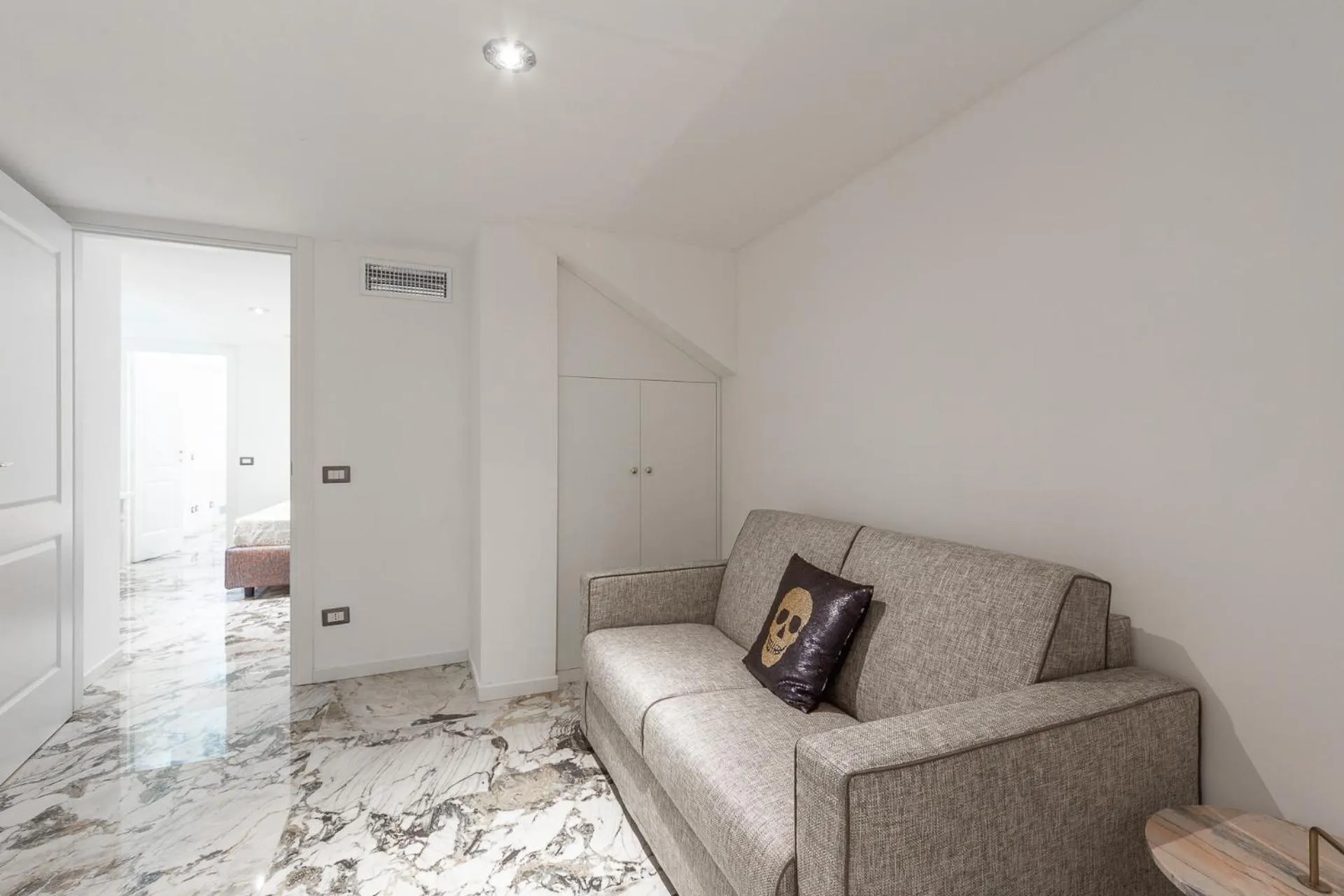 Living room in Duomo Smart Suites