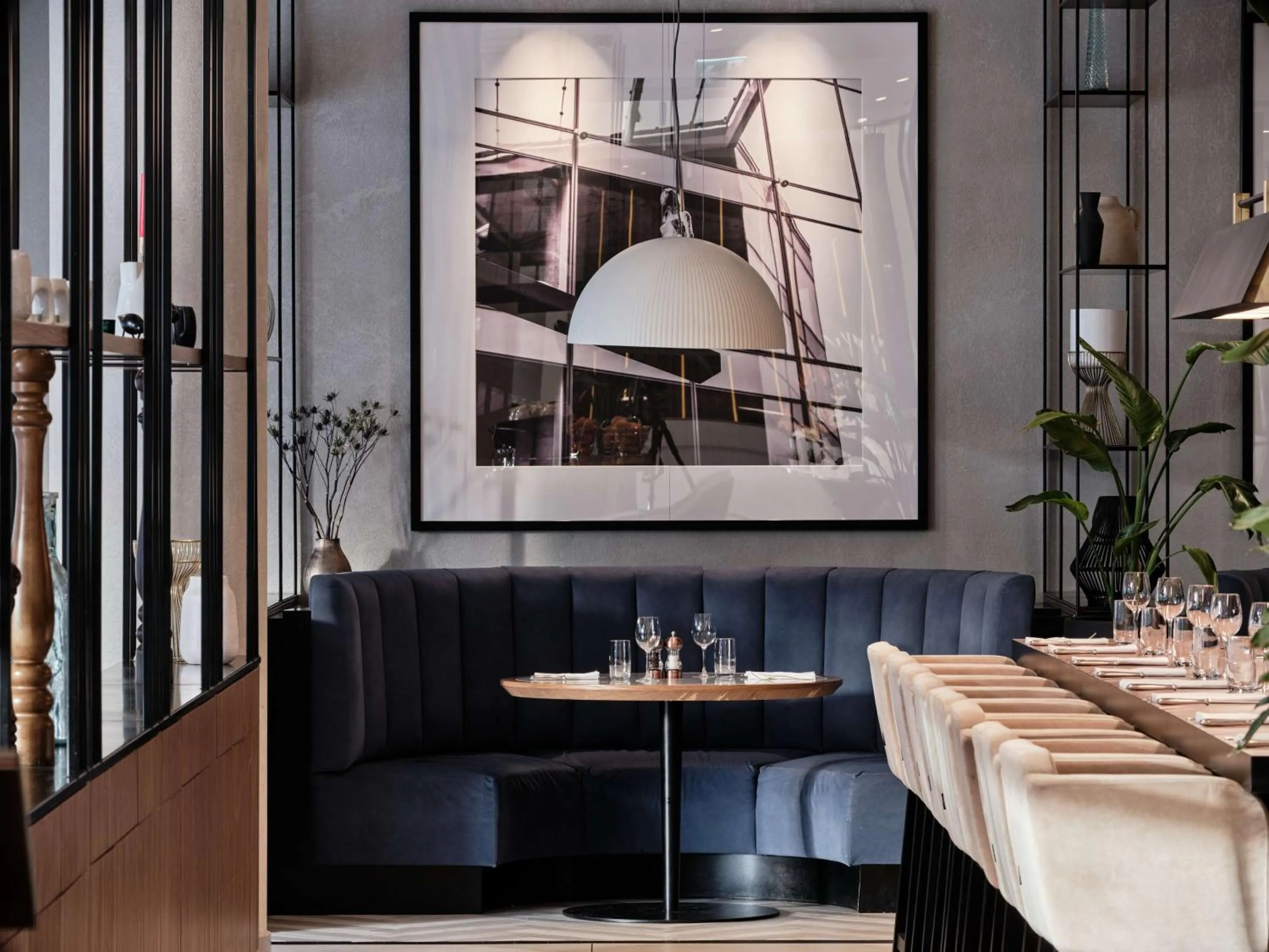 Restaurant/places to eat in Radisson Collection Hotel, Warsaw