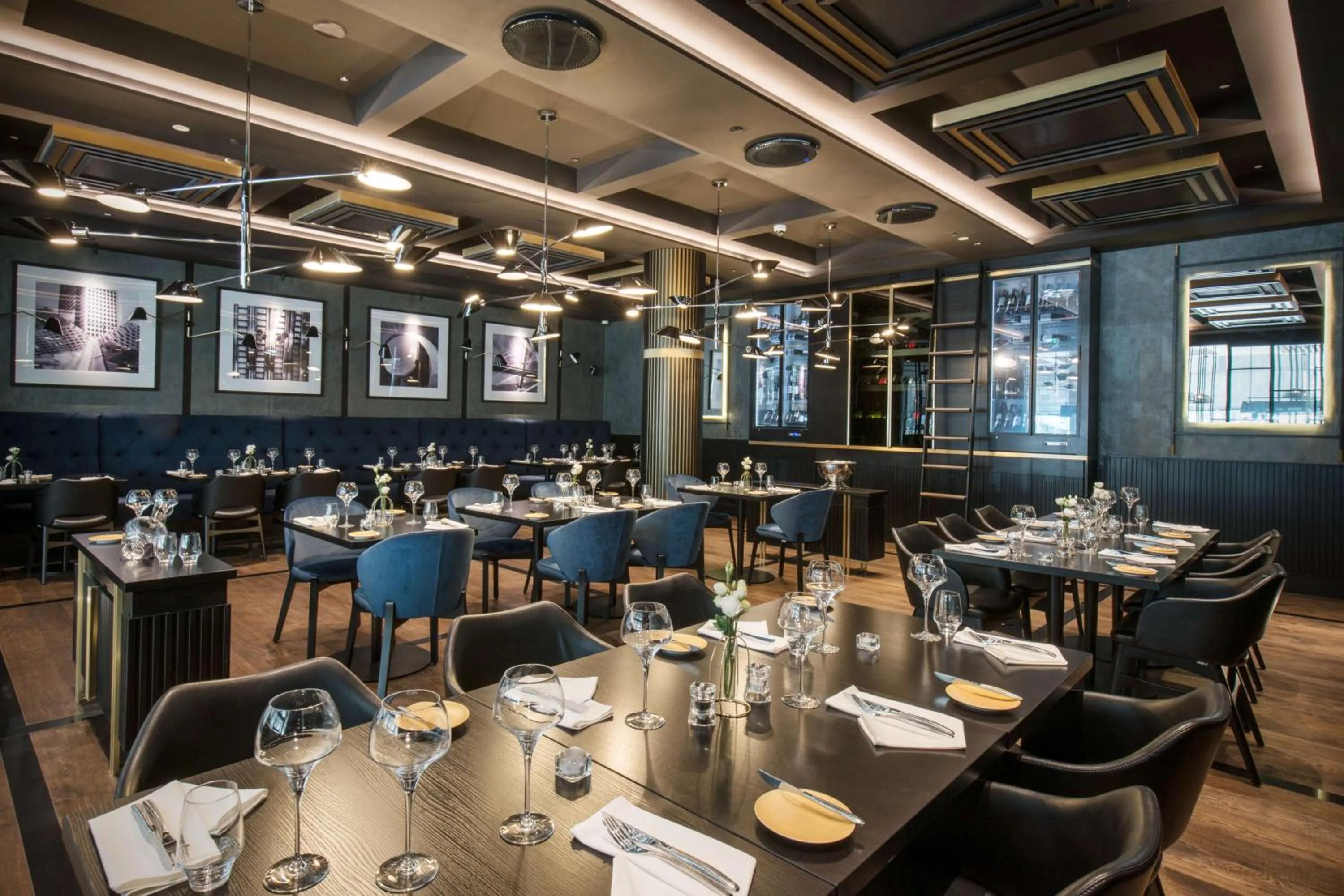 Restaurant/places to eat in Radisson Collection Hotel, Warsaw