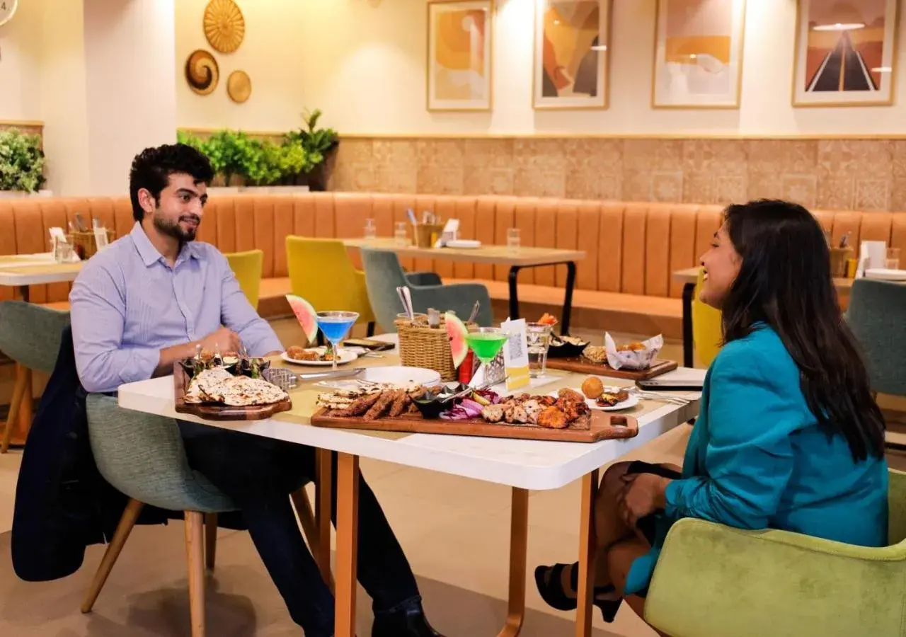 Restaurant/places to eat in Bloom Hotel - Jalandhar Restaurant/places to eat in Bloom Hotel - Jalandhar