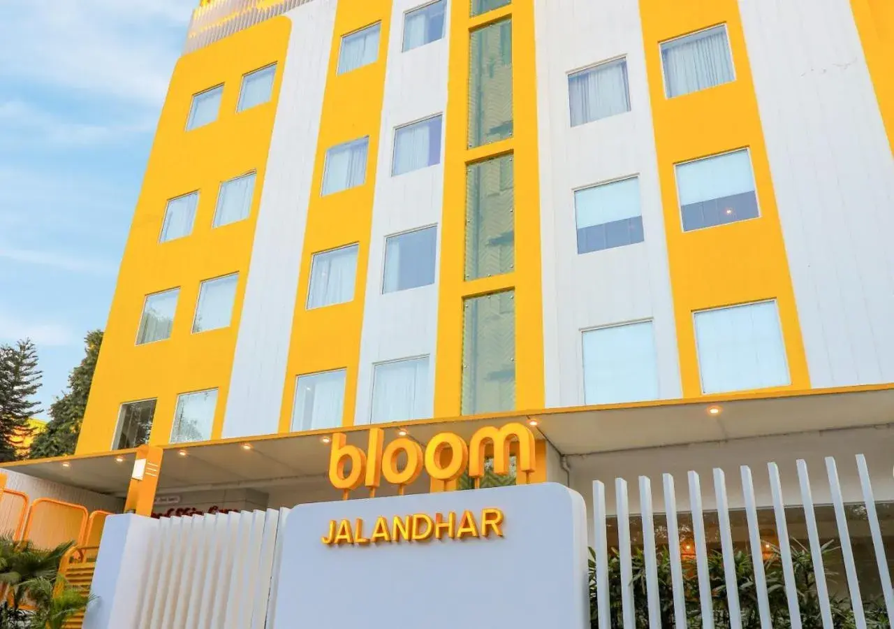 Property building in Bloom Hotel - Jalandhar Property building in Bloom Hotel - Jalandhar