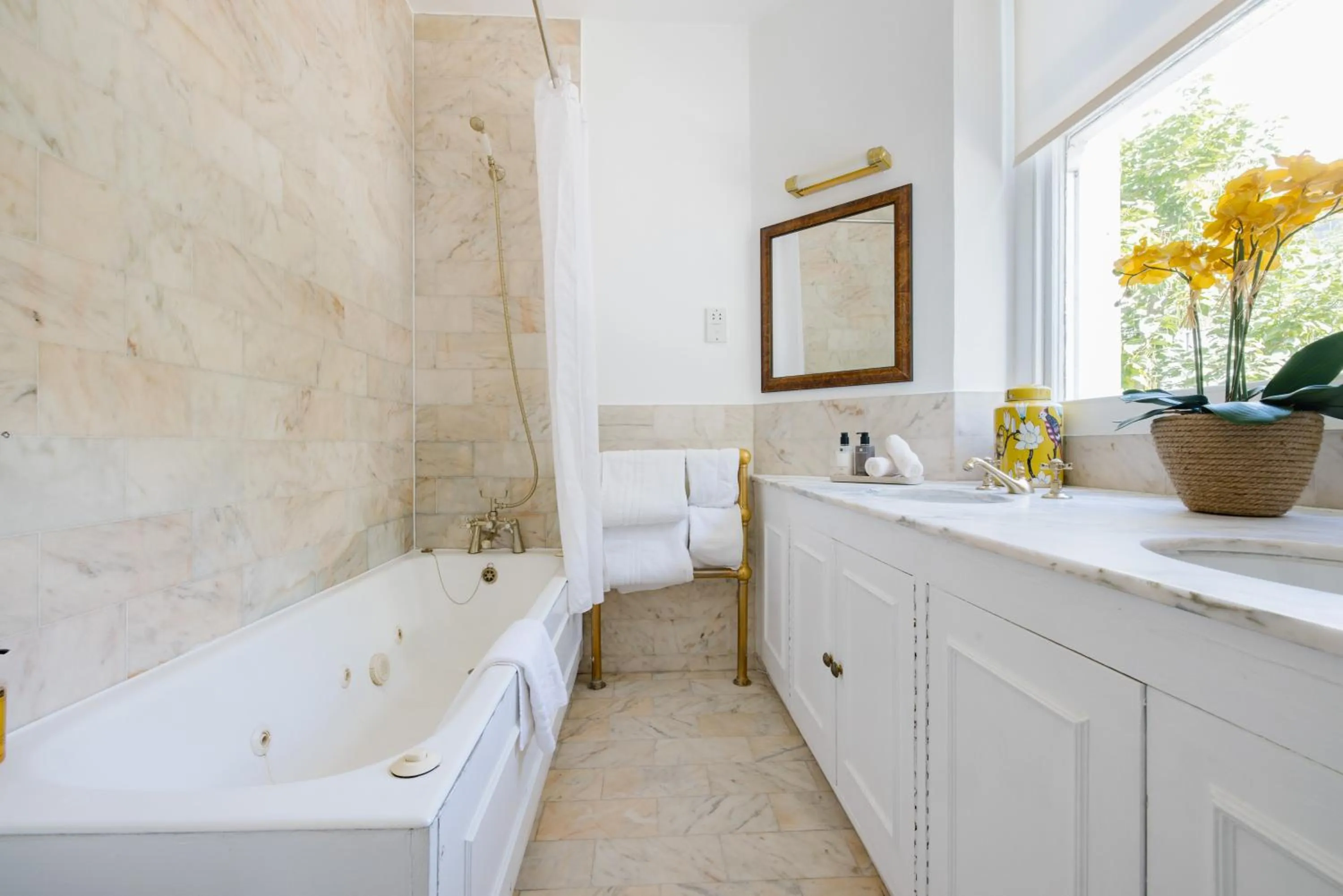 Bathroom in The Abbey Notting Hill