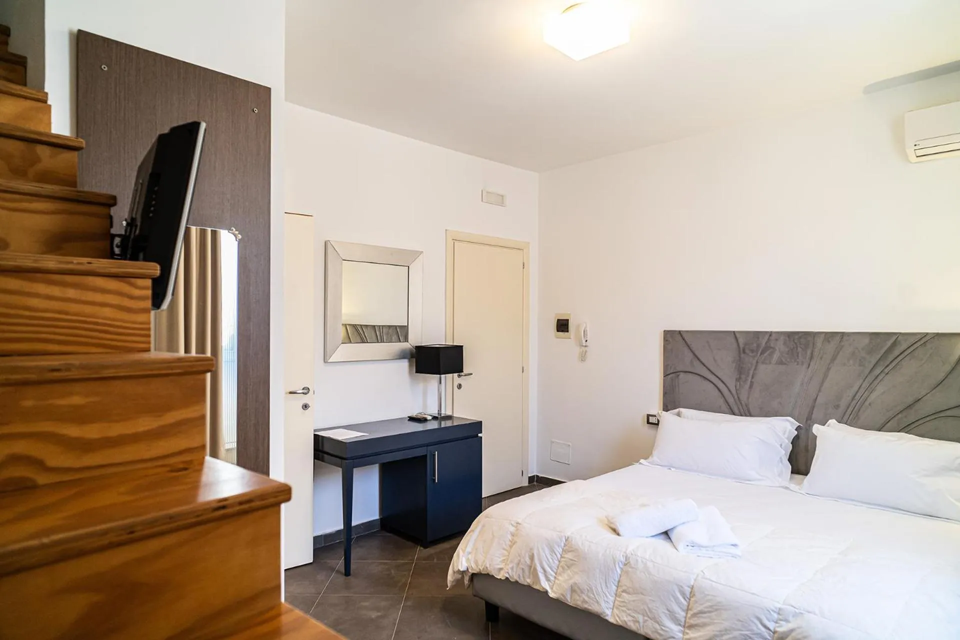 Photo of the whole room, Bed in Villa Del Lauro