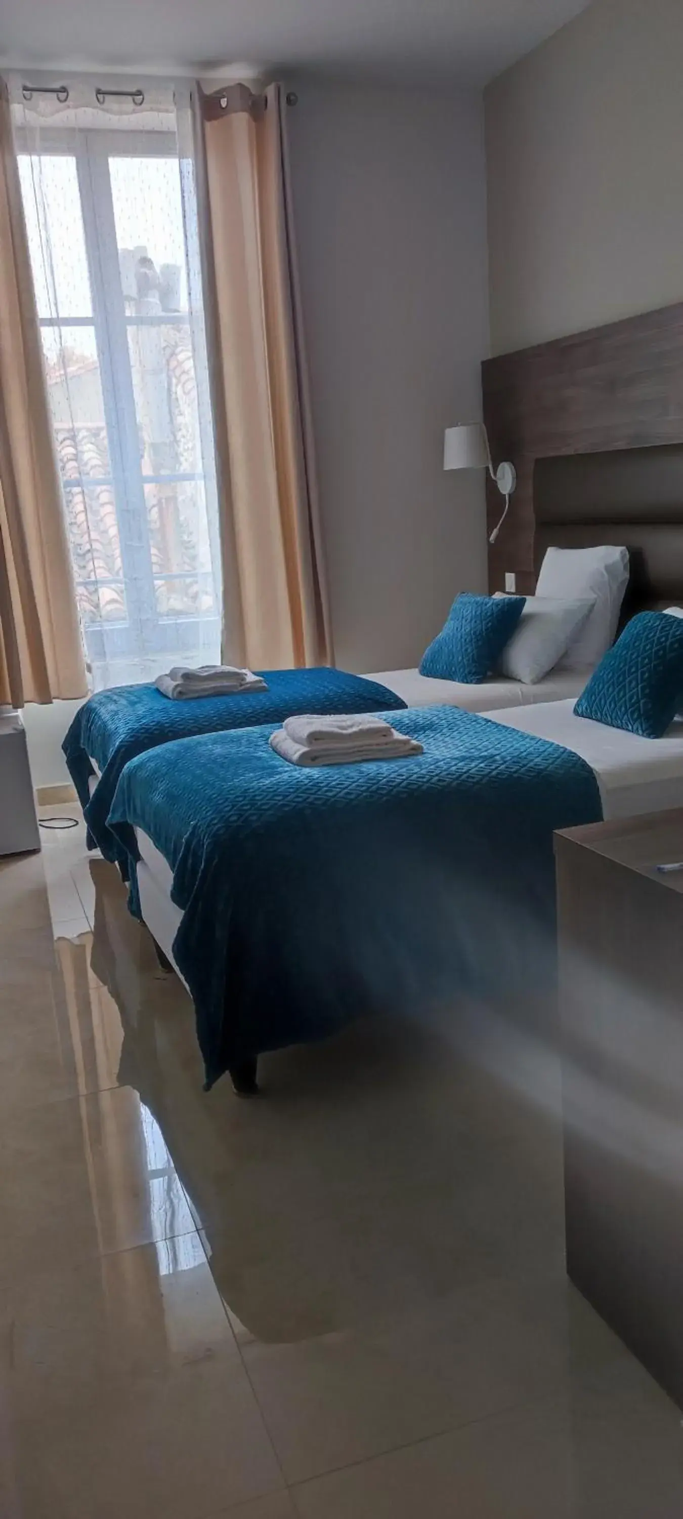 Standard Twin Room - single occupancy in SQUARE HOTEL Standard Twin Room - single occupancy in SQUARE HOTEL