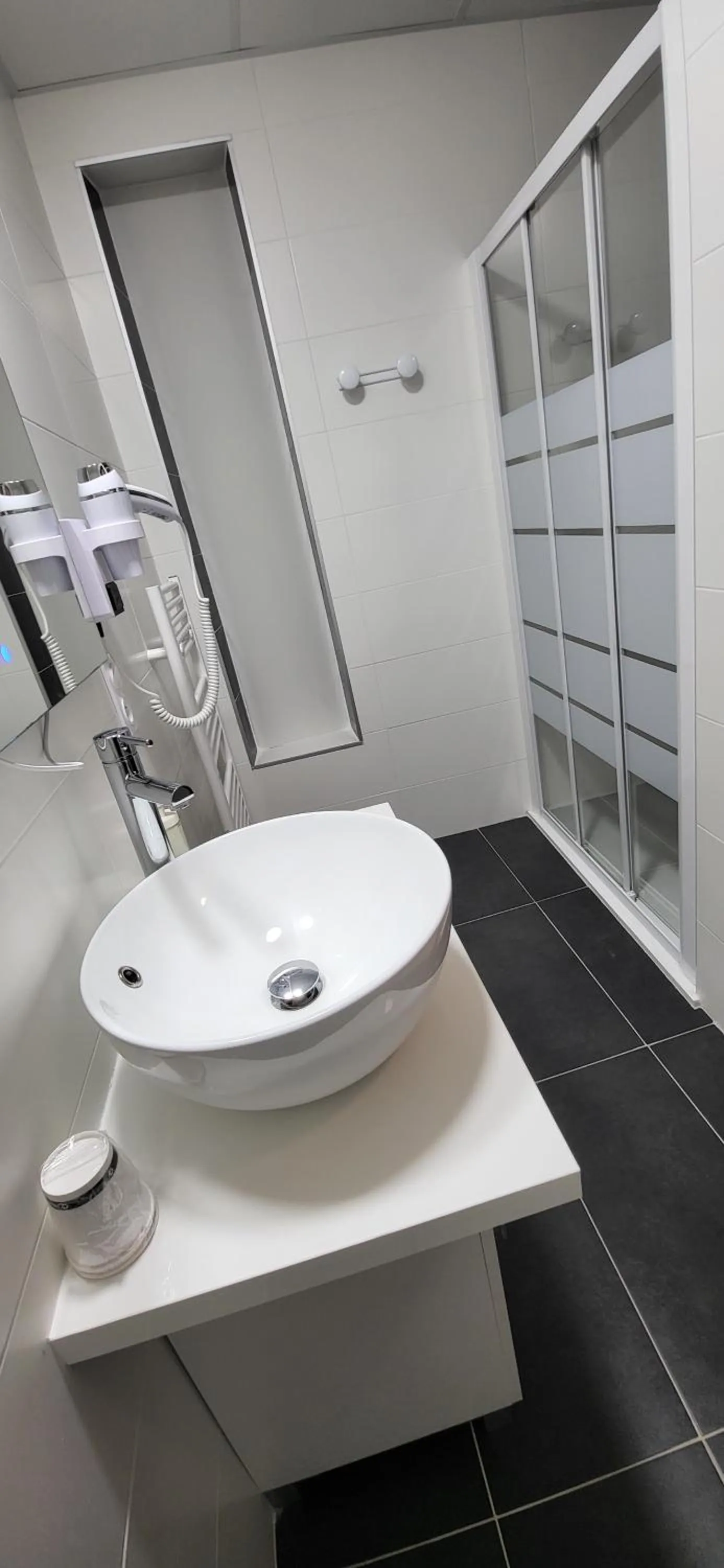 Bathroom in SQUARE HOTEL