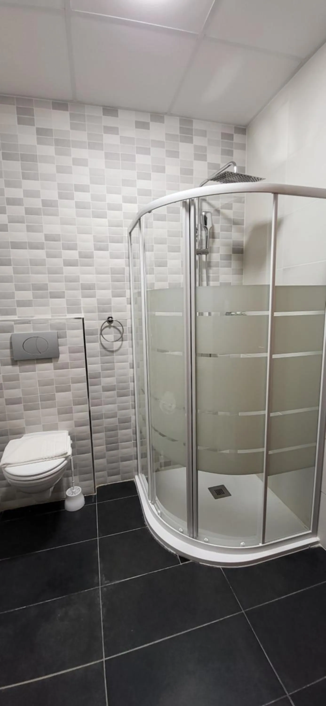 Bathroom in SQUARE HOTEL