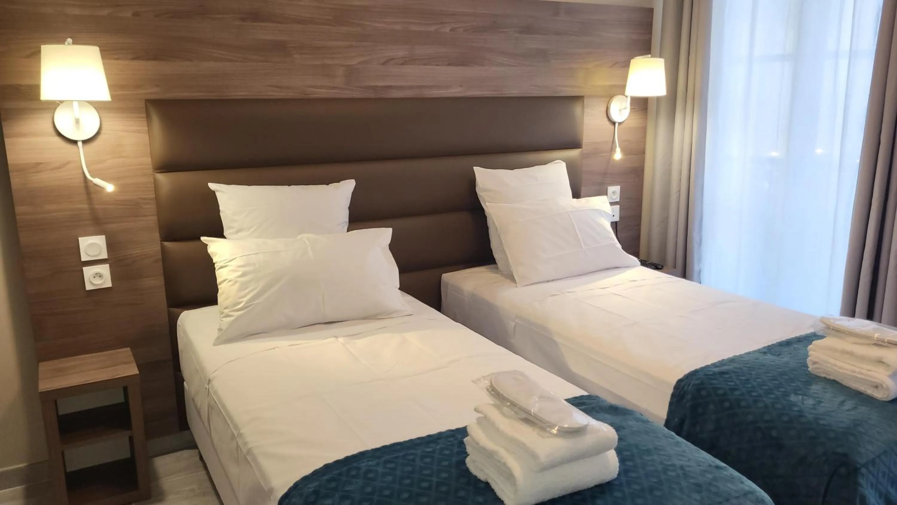 Photo of the whole room, Bed in SQUARE HOTEL