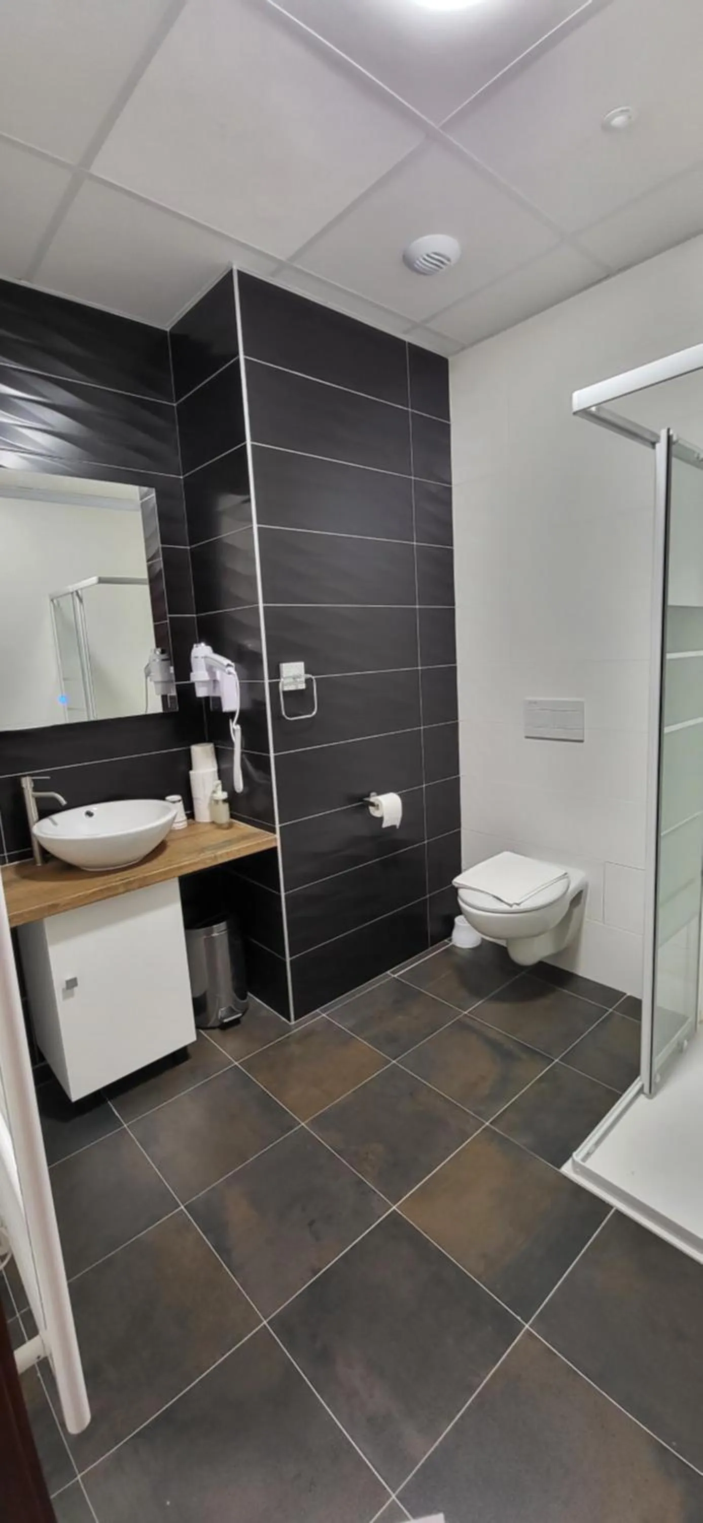 Bathroom in SQUARE HOTEL