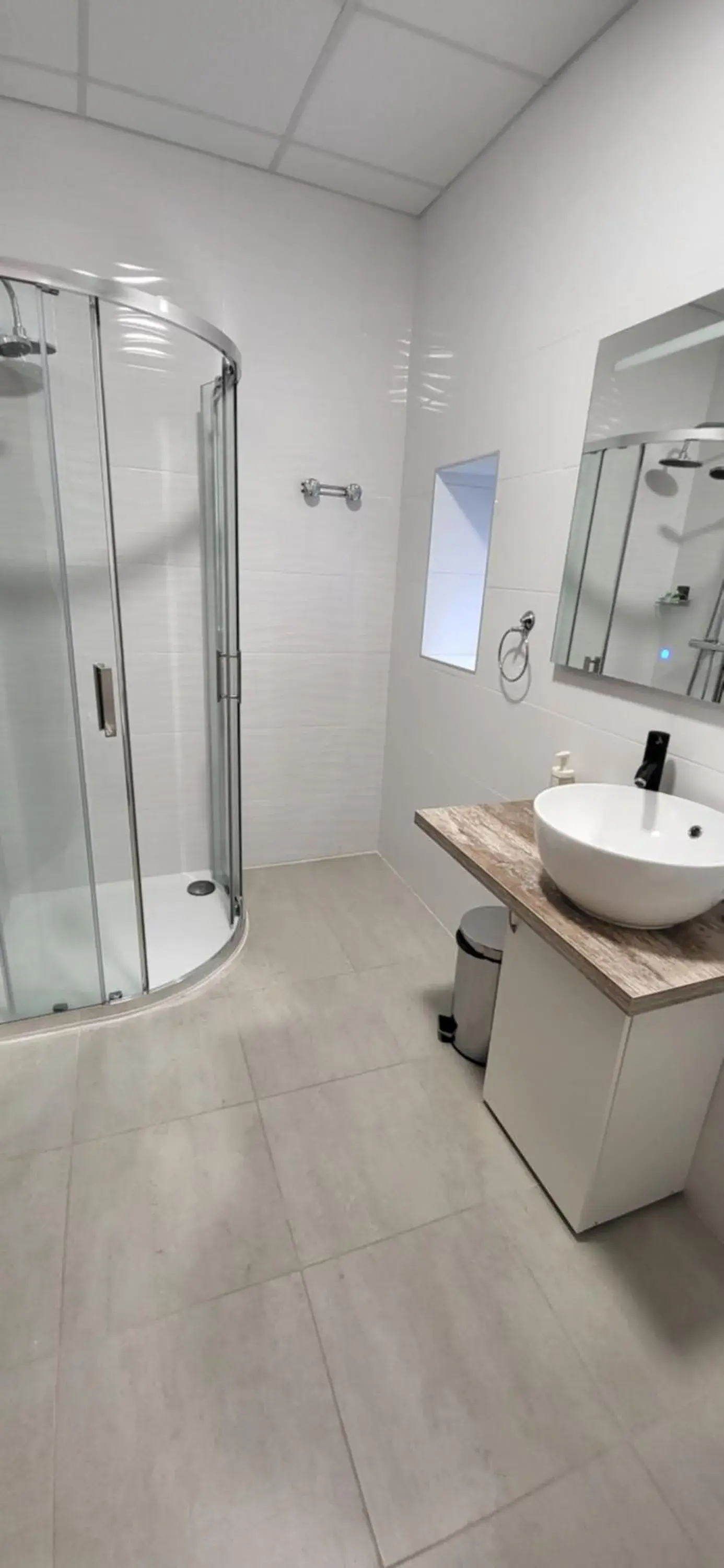 Standard Twin Room - single occupancy in SQUARE HOTEL Standard Twin Room - single occupancy in SQUARE HOTEL