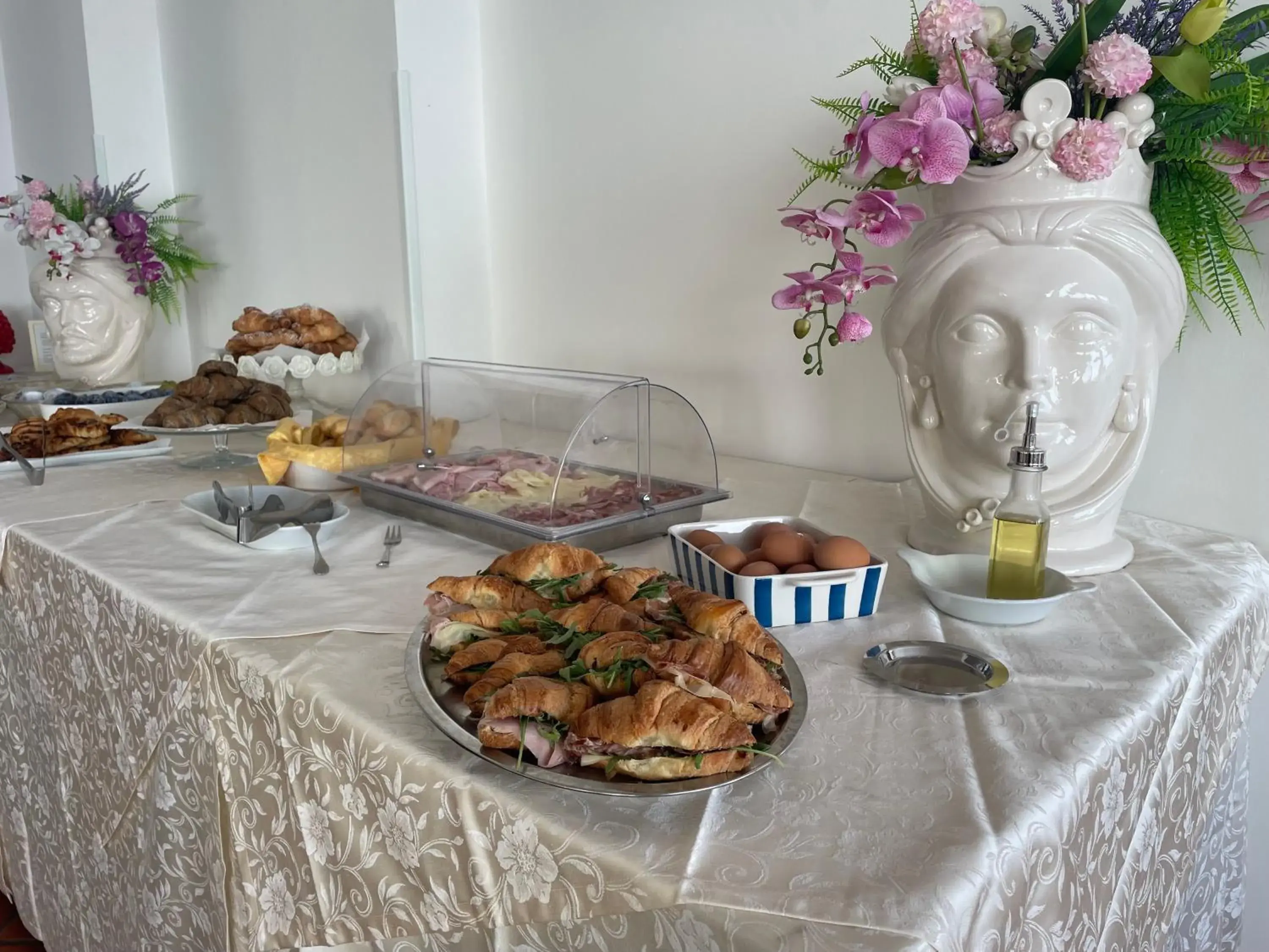 Continental breakfast in Bay Palace Mazzarò Continental breakfast in Bay Palace Mazzarò