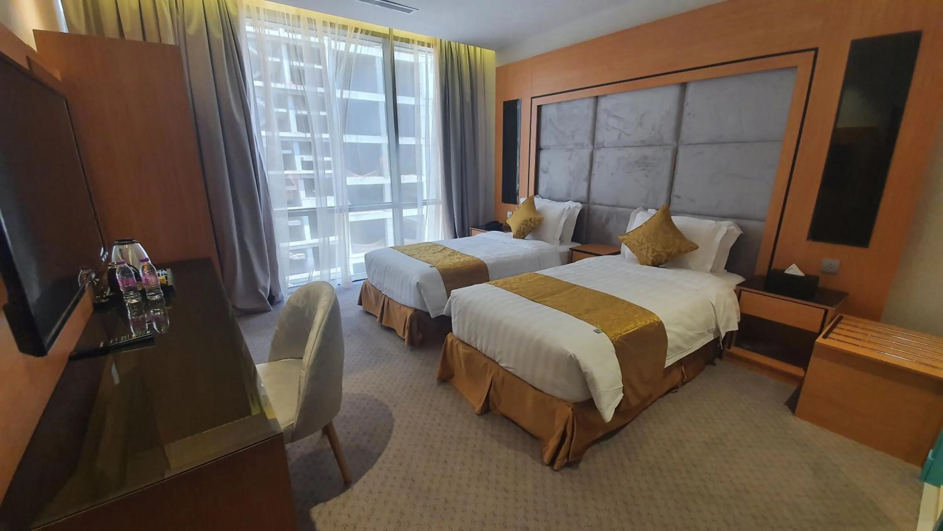 Bed in Al Rayyan Tower