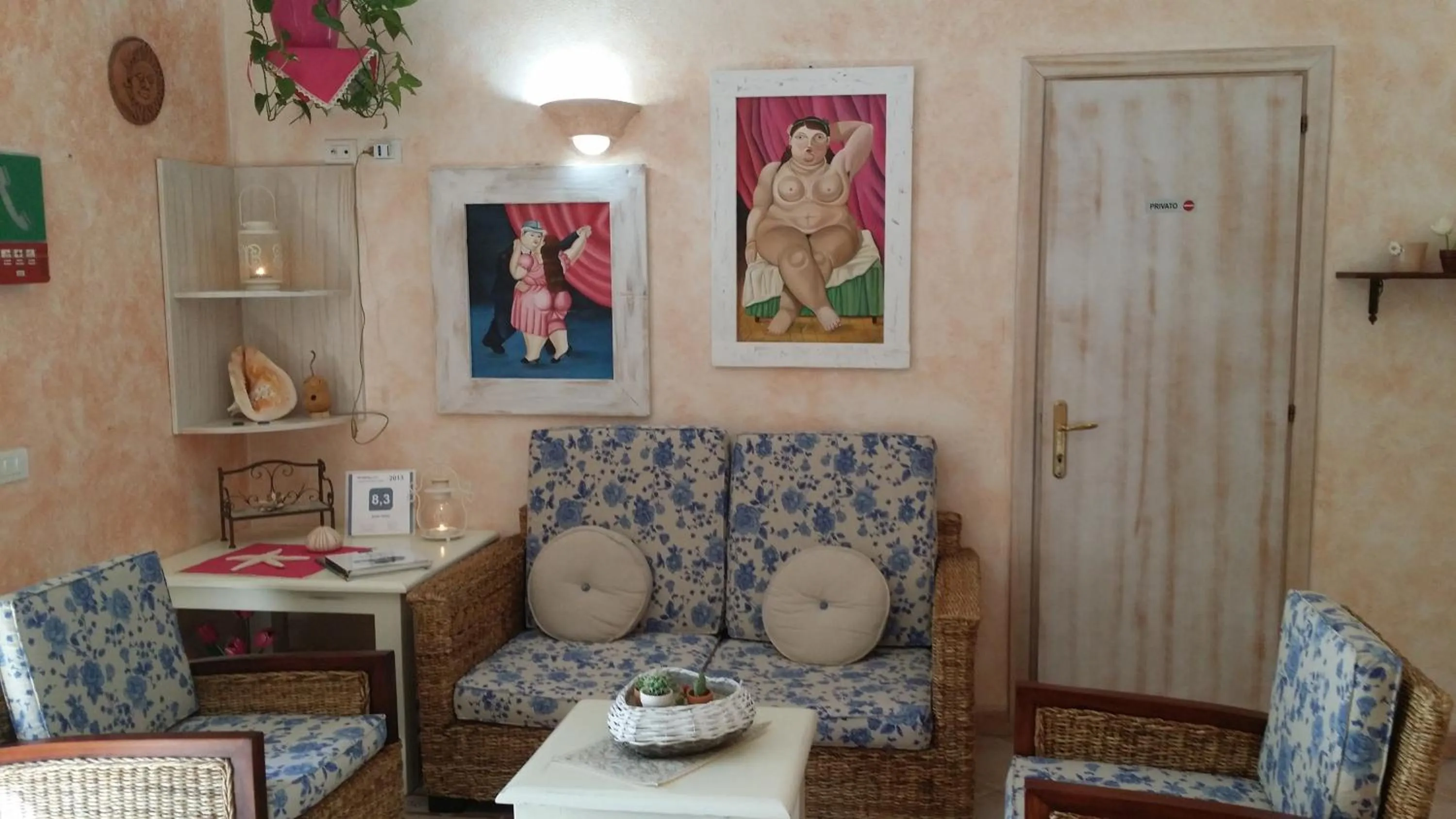 Living room in Hotel Tabby