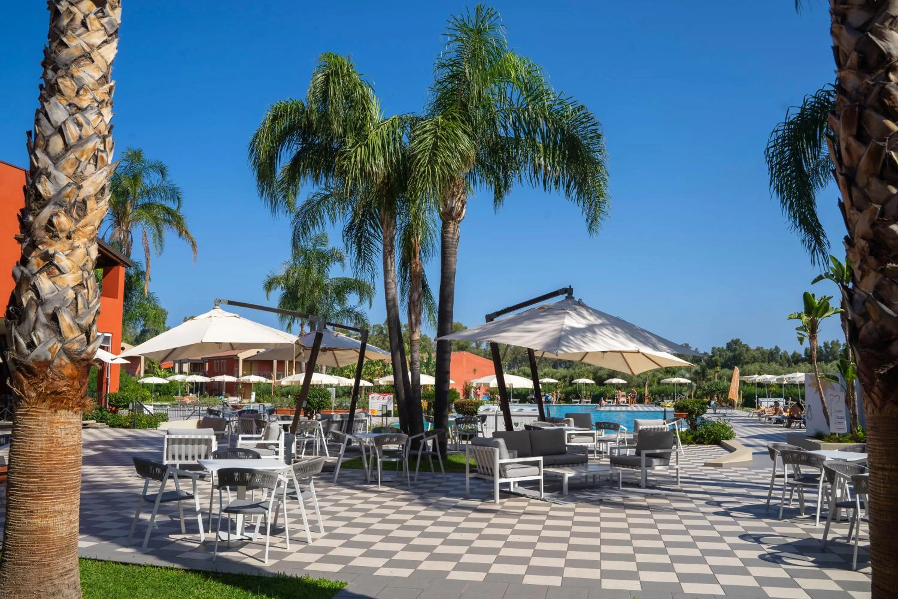 Lounge or bar in VOI Baia di Tindari Resort