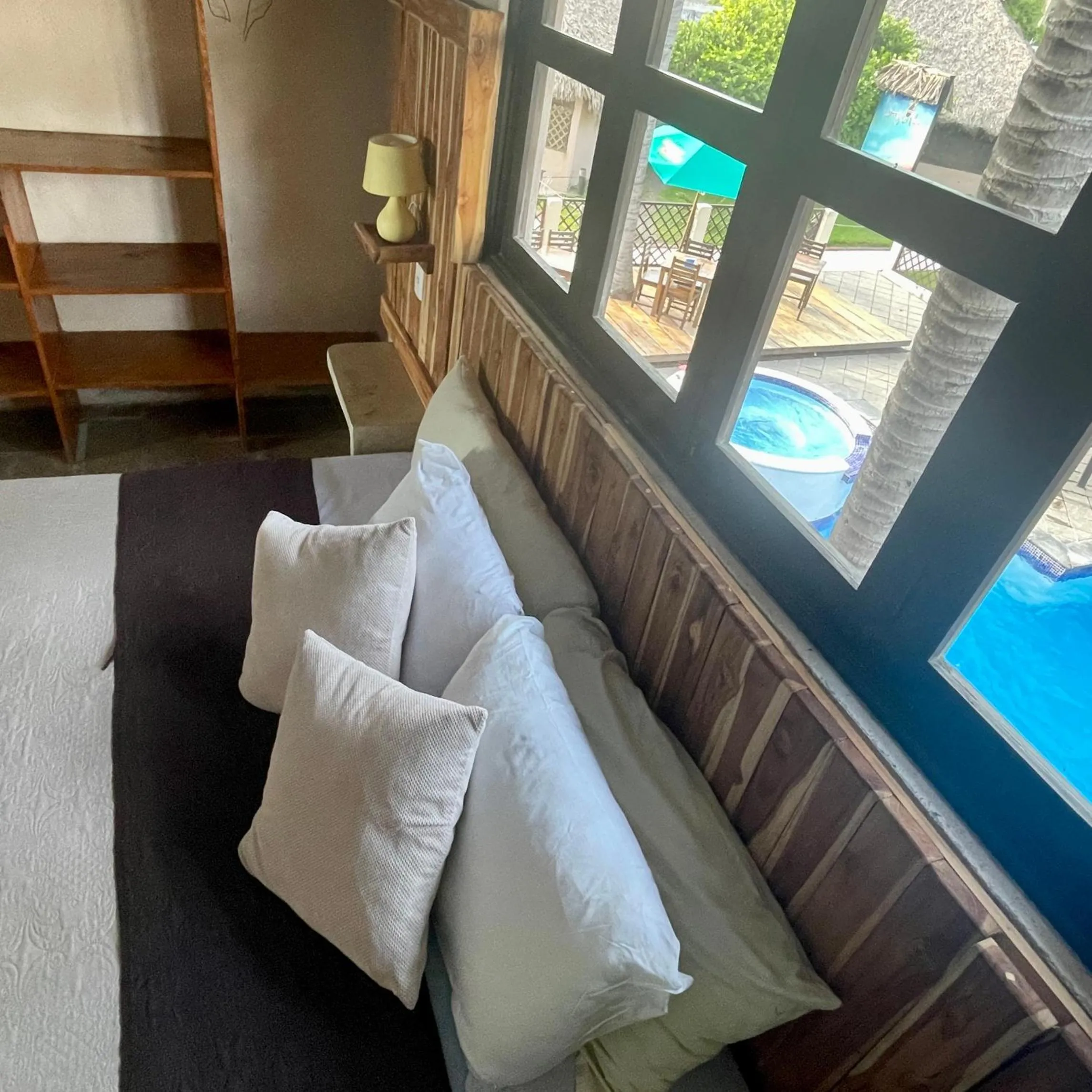 Bedroom, Bed in Johnnys Place Hotel