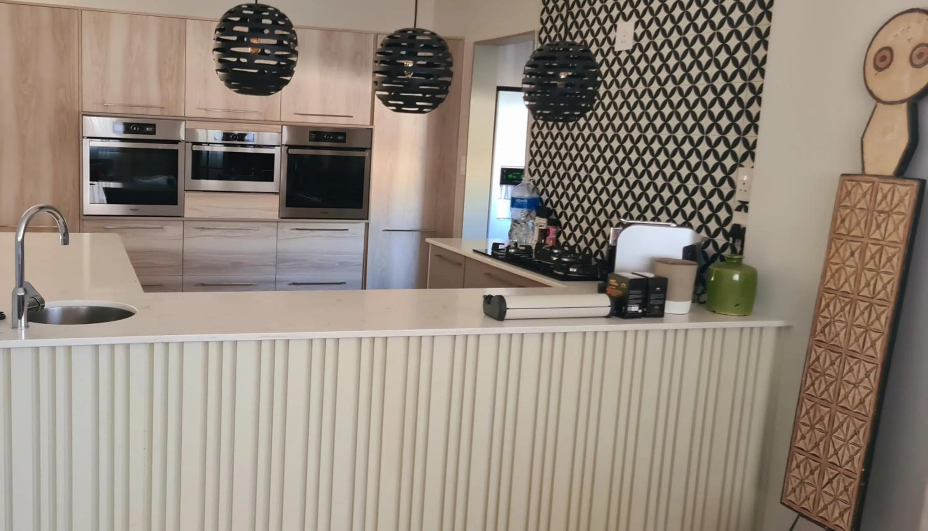 Communal kitchen in Thyme Spent Bloubergstrand