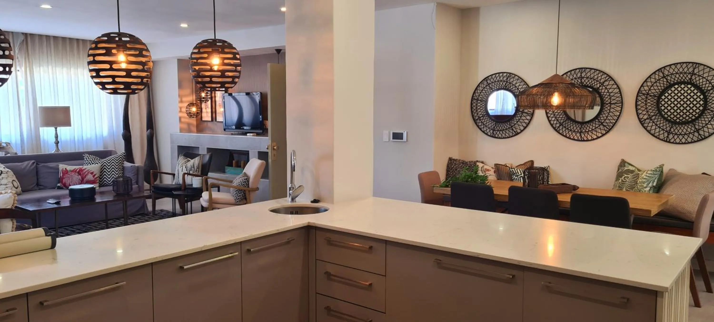 Kitchen or kitchenette in Thyme Spent Bloubergstrand