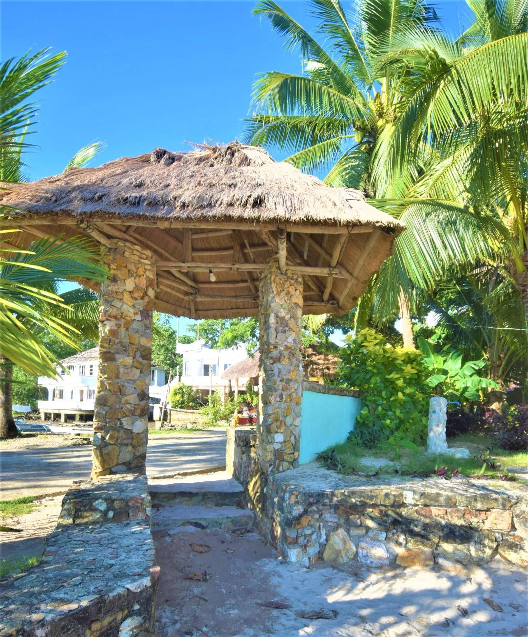 Facade/entrance in Concepcion Divers Lodge