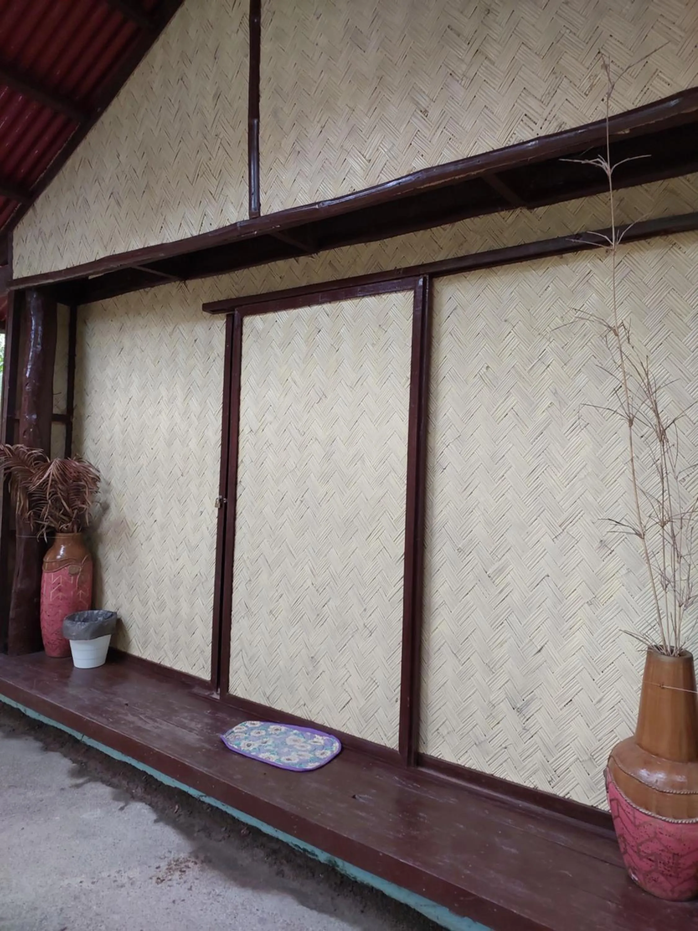 Property building in Concepcion Divers Lodge