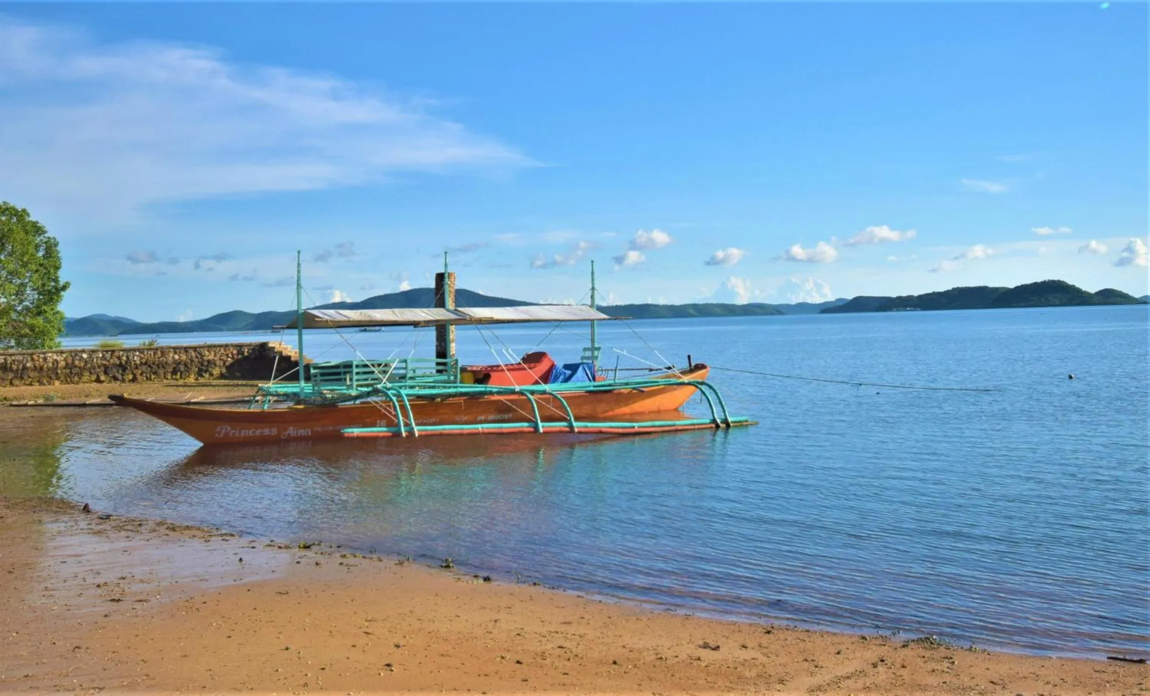 Beach in Concepcion Divers Lodge