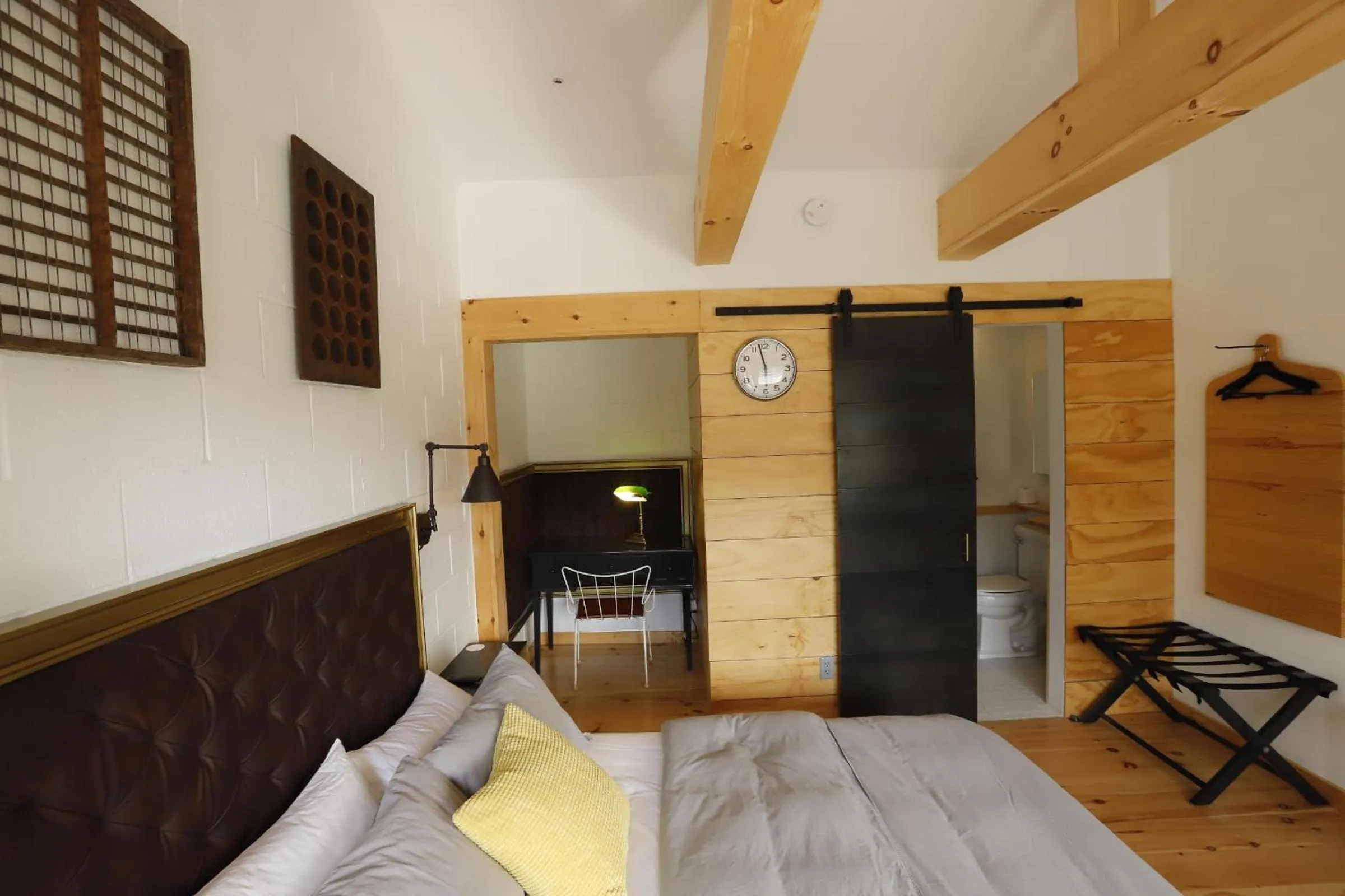 Bed in The Vine on Main