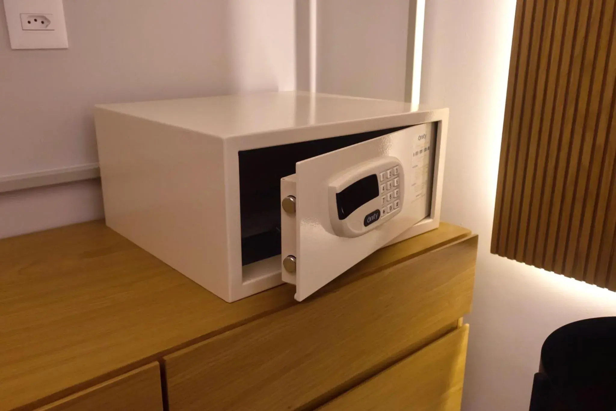 Apartment with Sea View in Tintto Hotel Apartment with Sea View in Tintto Hotel