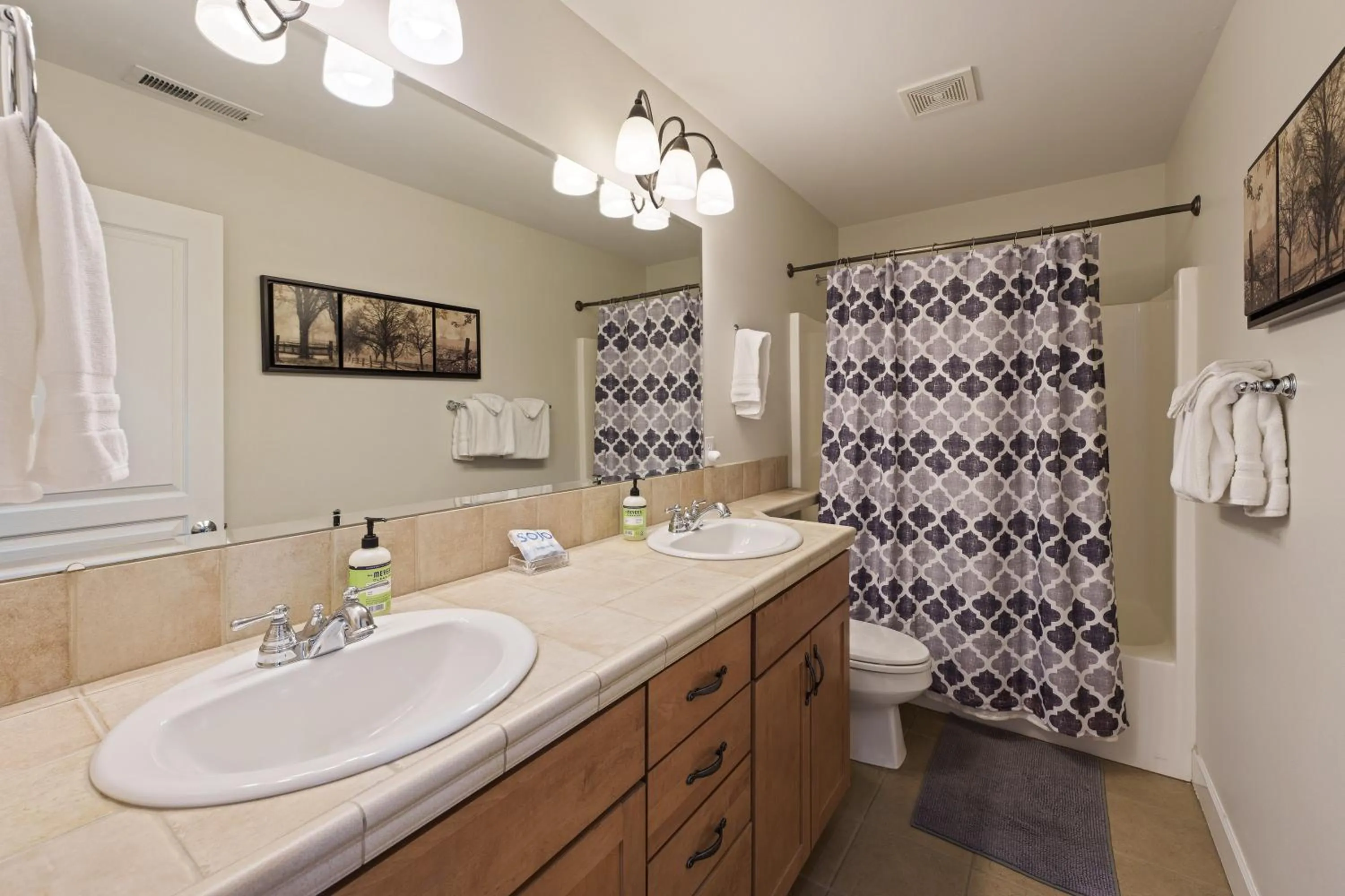 Tranquility on the Bluffs townhouse