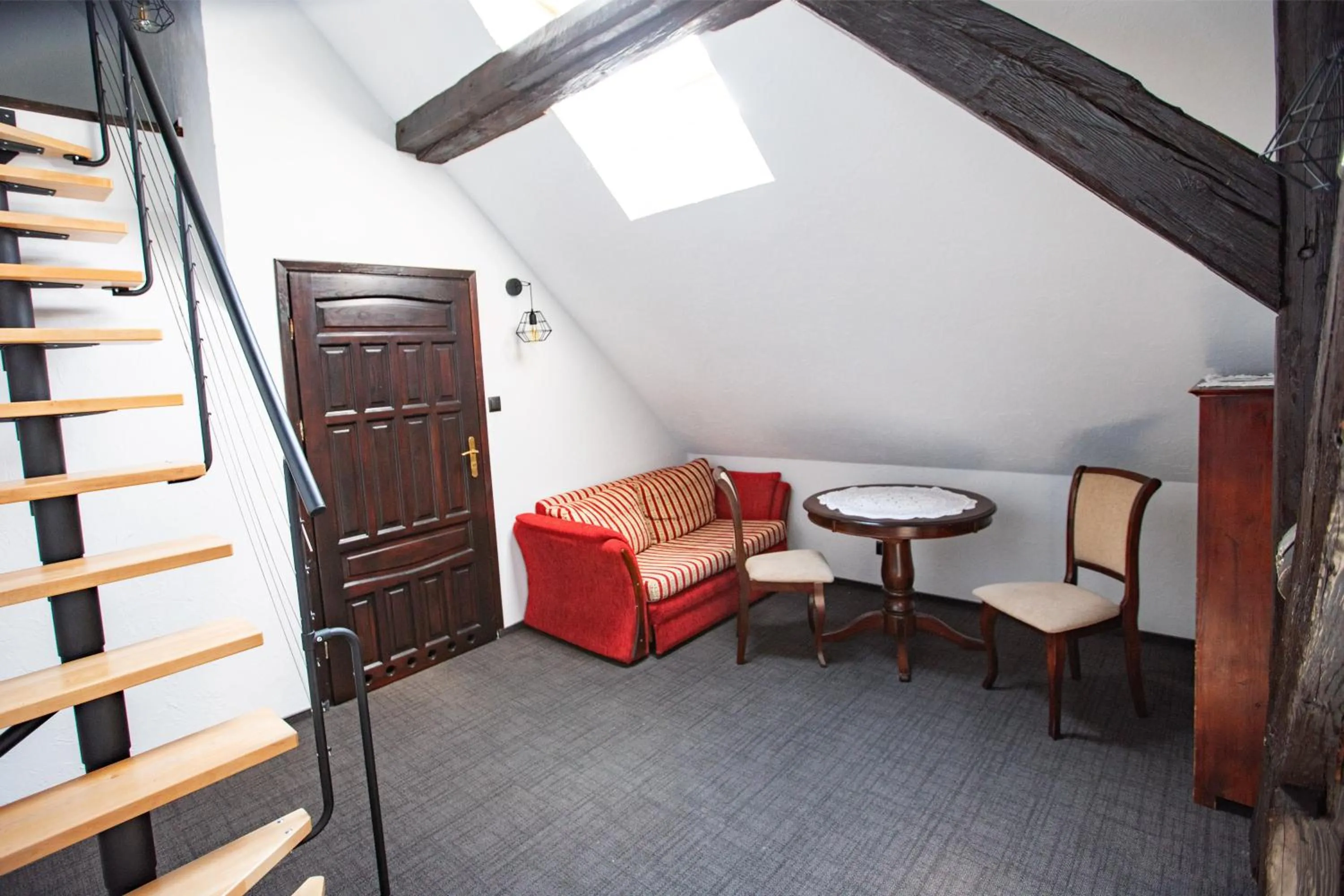 Photo of the whole room in Gospoda pod Czarnym Łabędziem