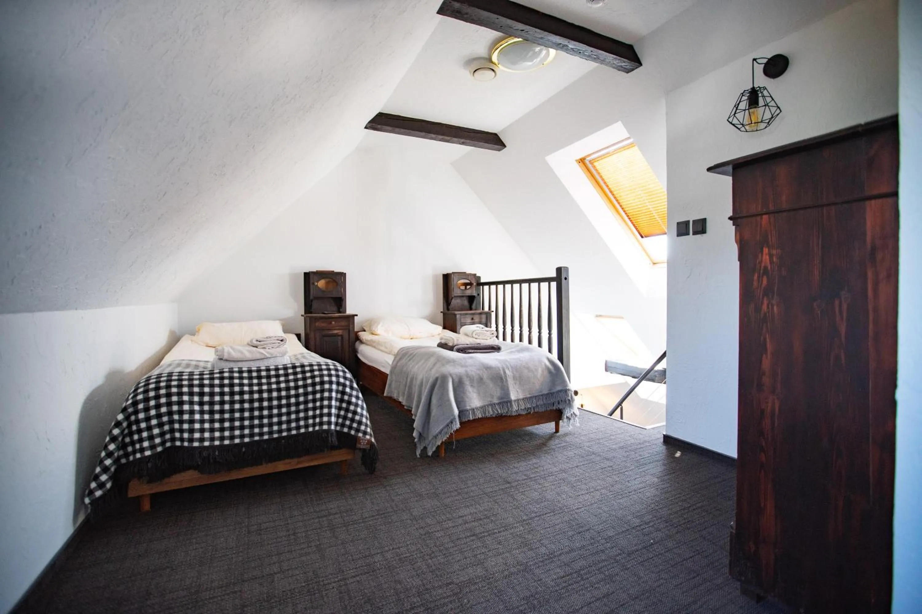 Photo of the whole room, Bed in Gospoda pod Czarnym Łabędziem