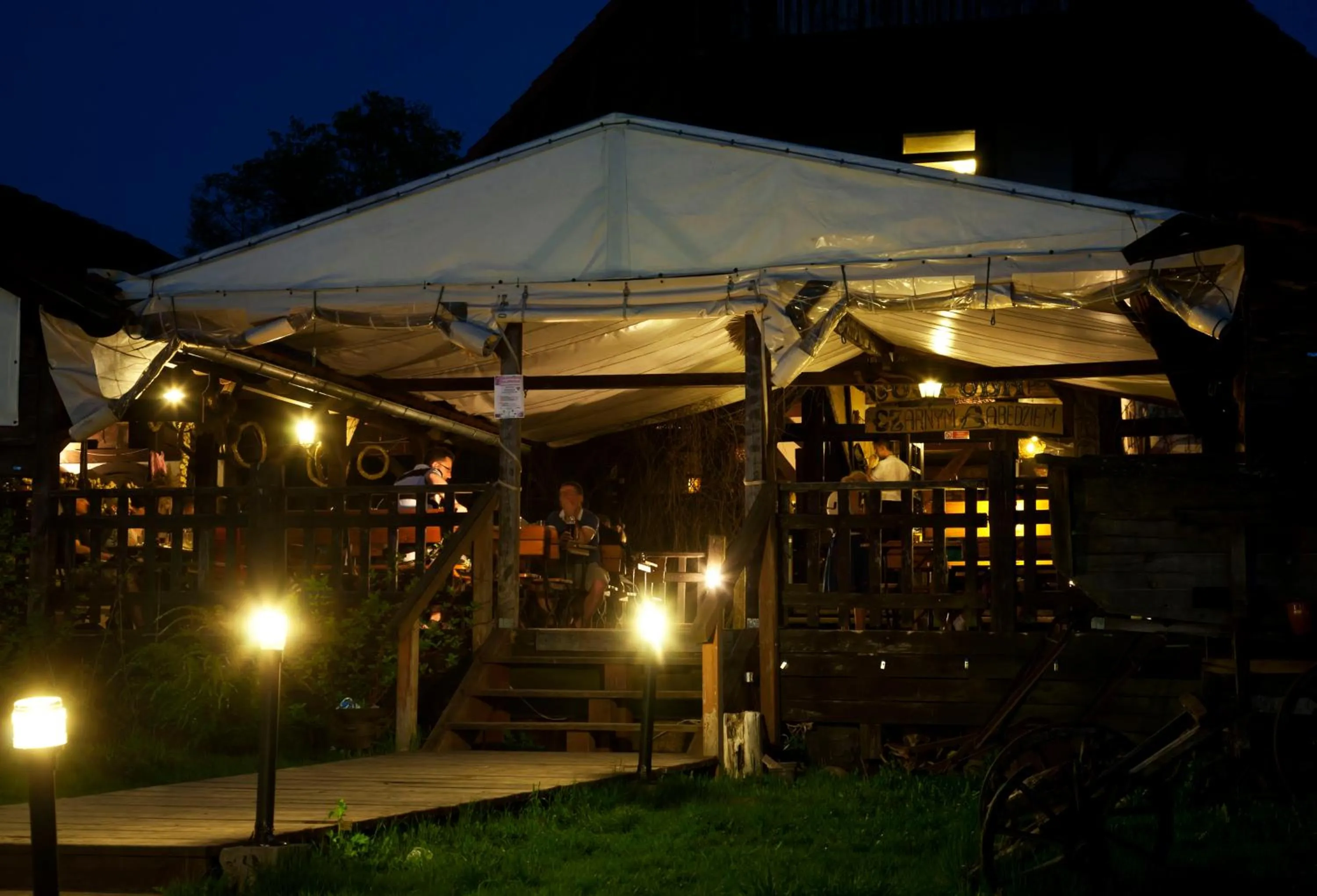 Property building in Gospoda pod Czarnym Łabędziem