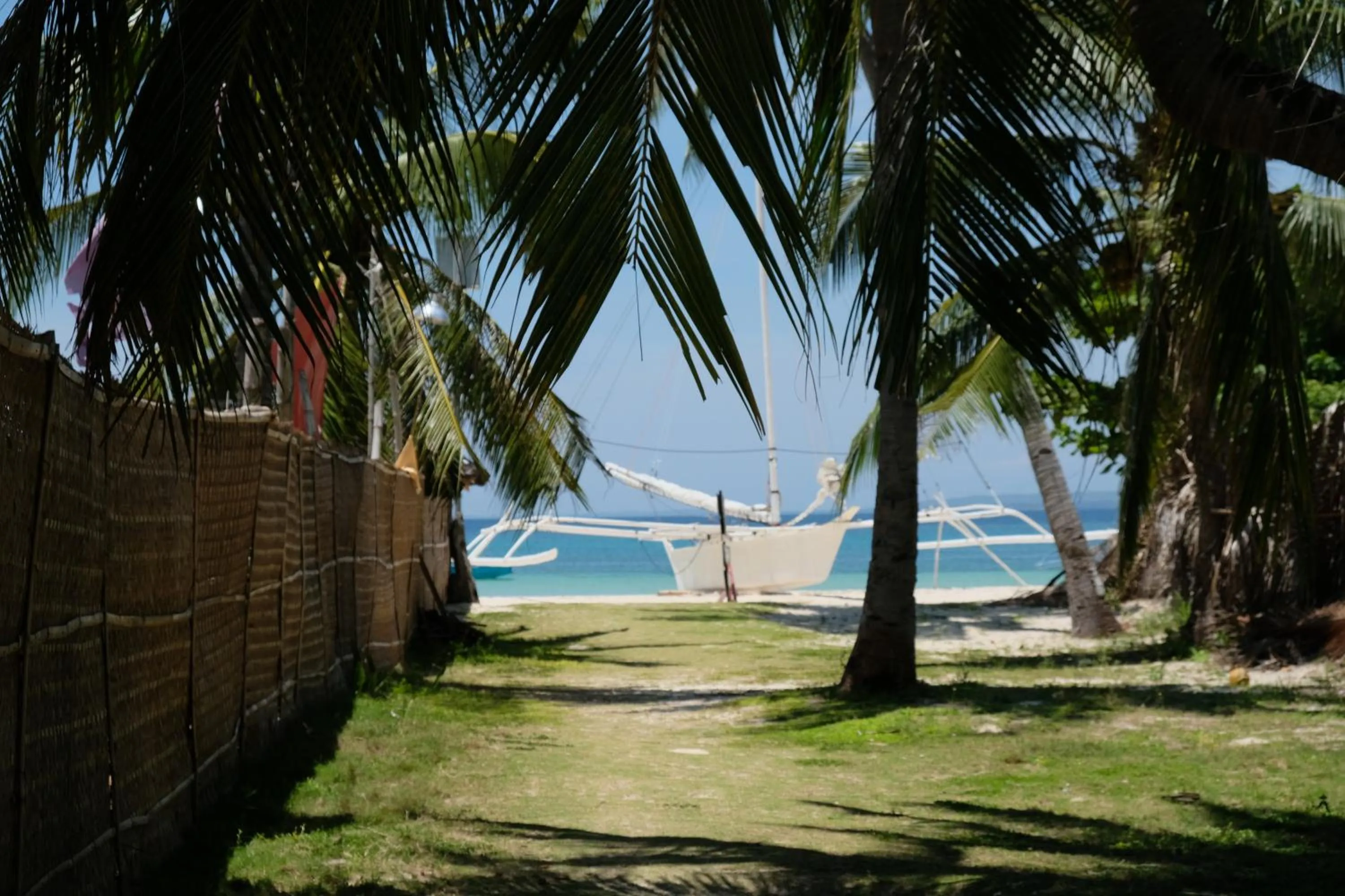 Sea view in Skott's Comfy Lodge