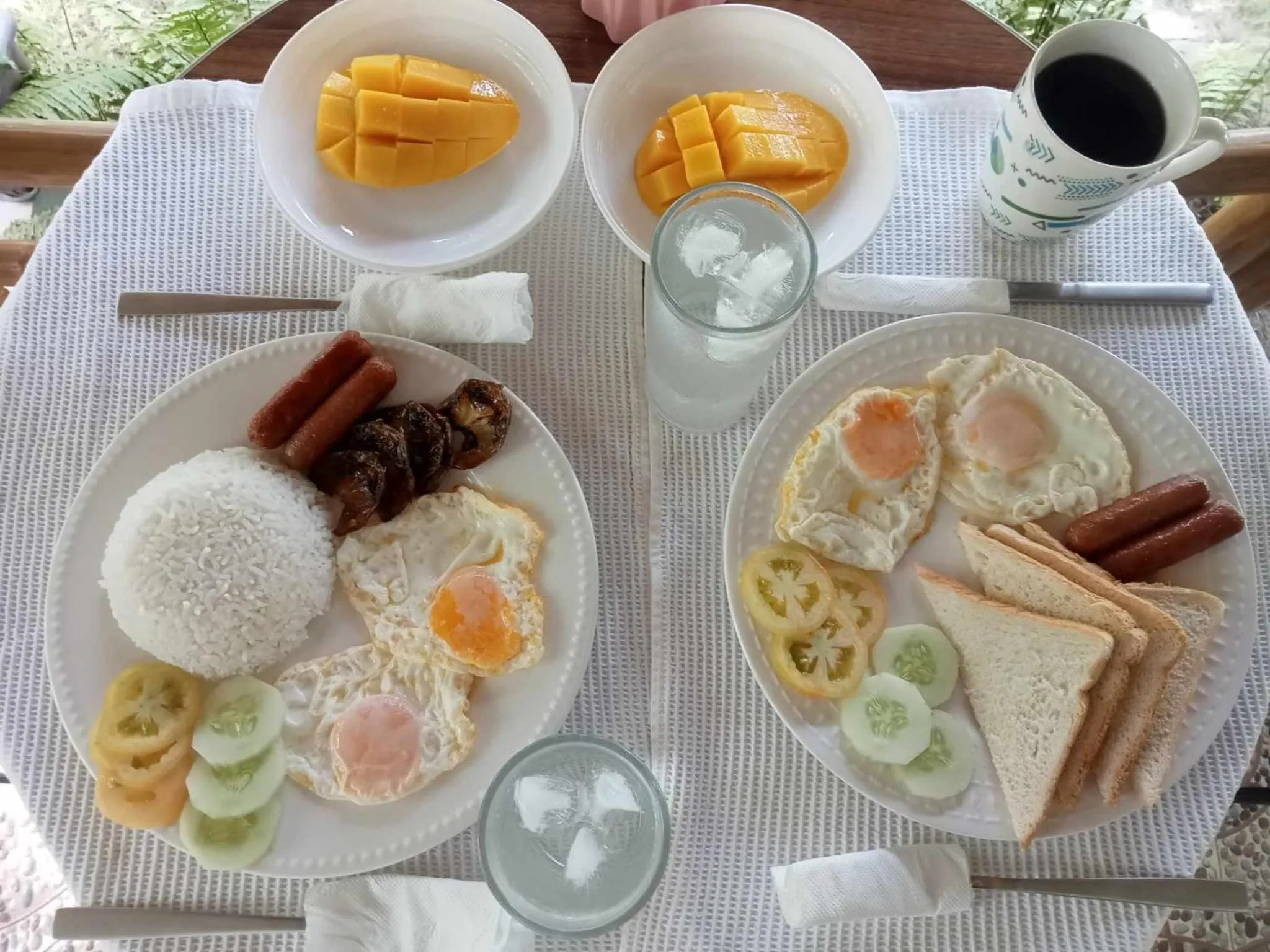 Breakfast in Skott's Comfy Lodge