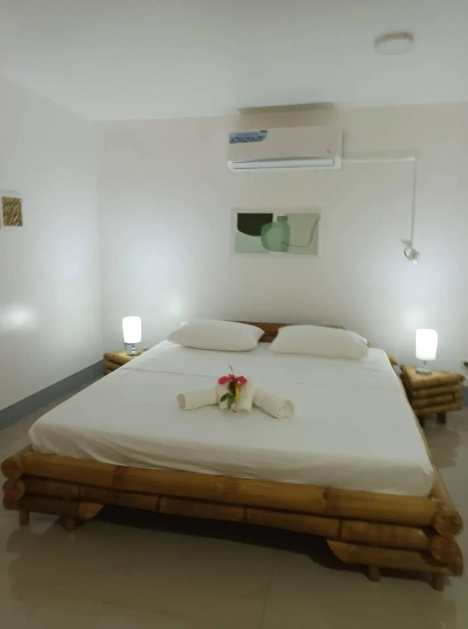 Bed in Skott's Comfy Lodge Bed in Skott's Comfy Lodge