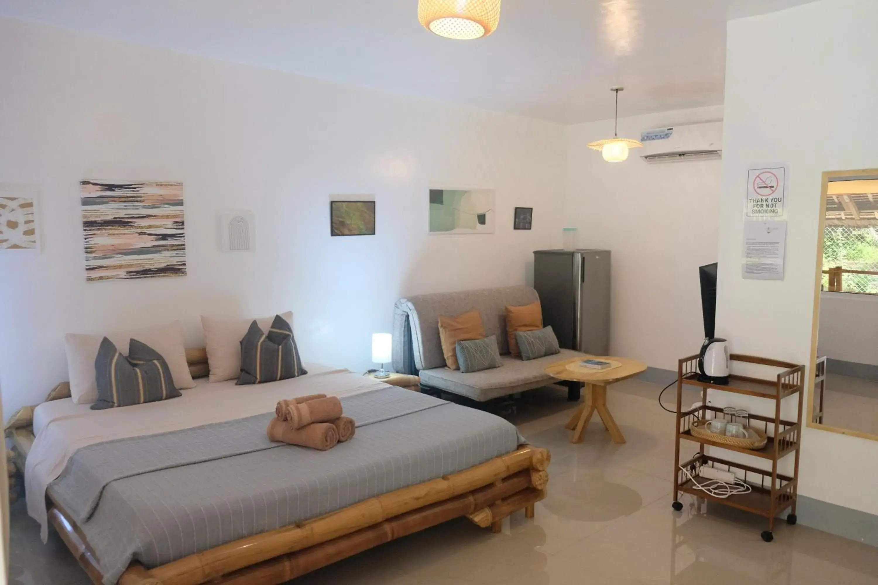 Photo of the whole room, Bed in Skott's Comfy Lodge Photo of the whole room, Bed in Skott's Comfy Lodge