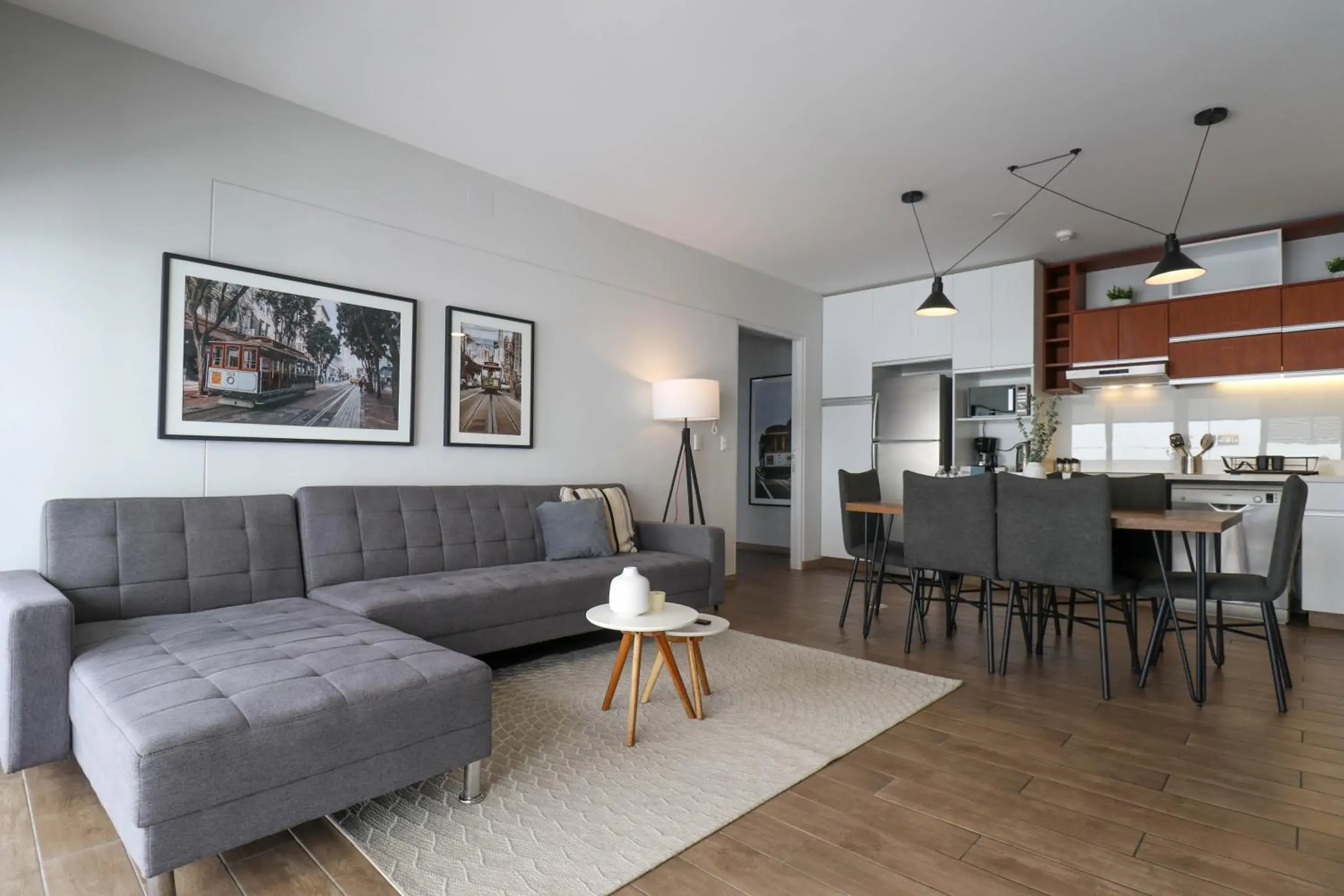 Two-Bedroom Apartment with Balcony in SoHo by Wynwood House Two-Bedroom Apartment with Balcony in SoHo by Wynwood House