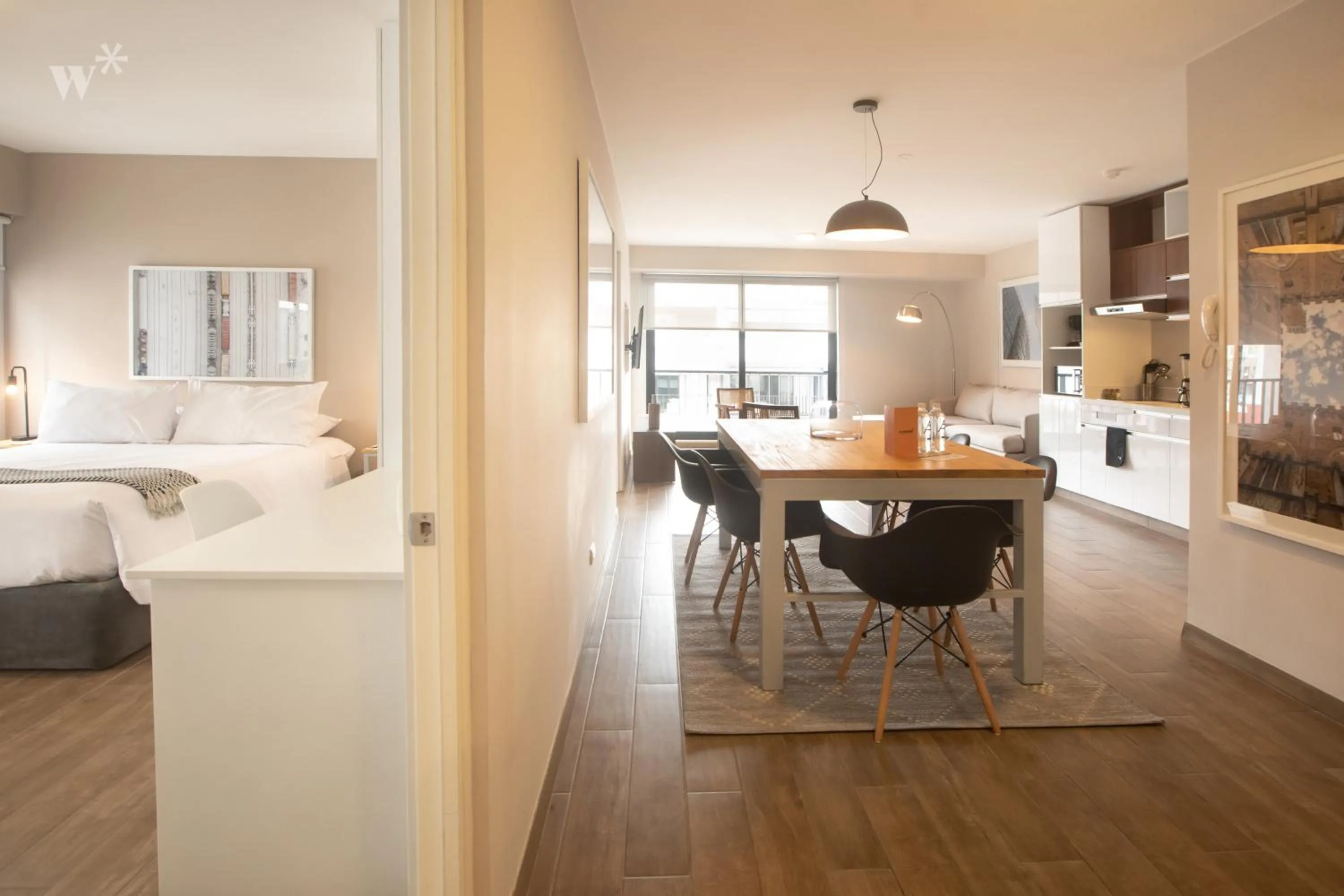 Dining area, Bed in Wynwood Berlin in Miraflores