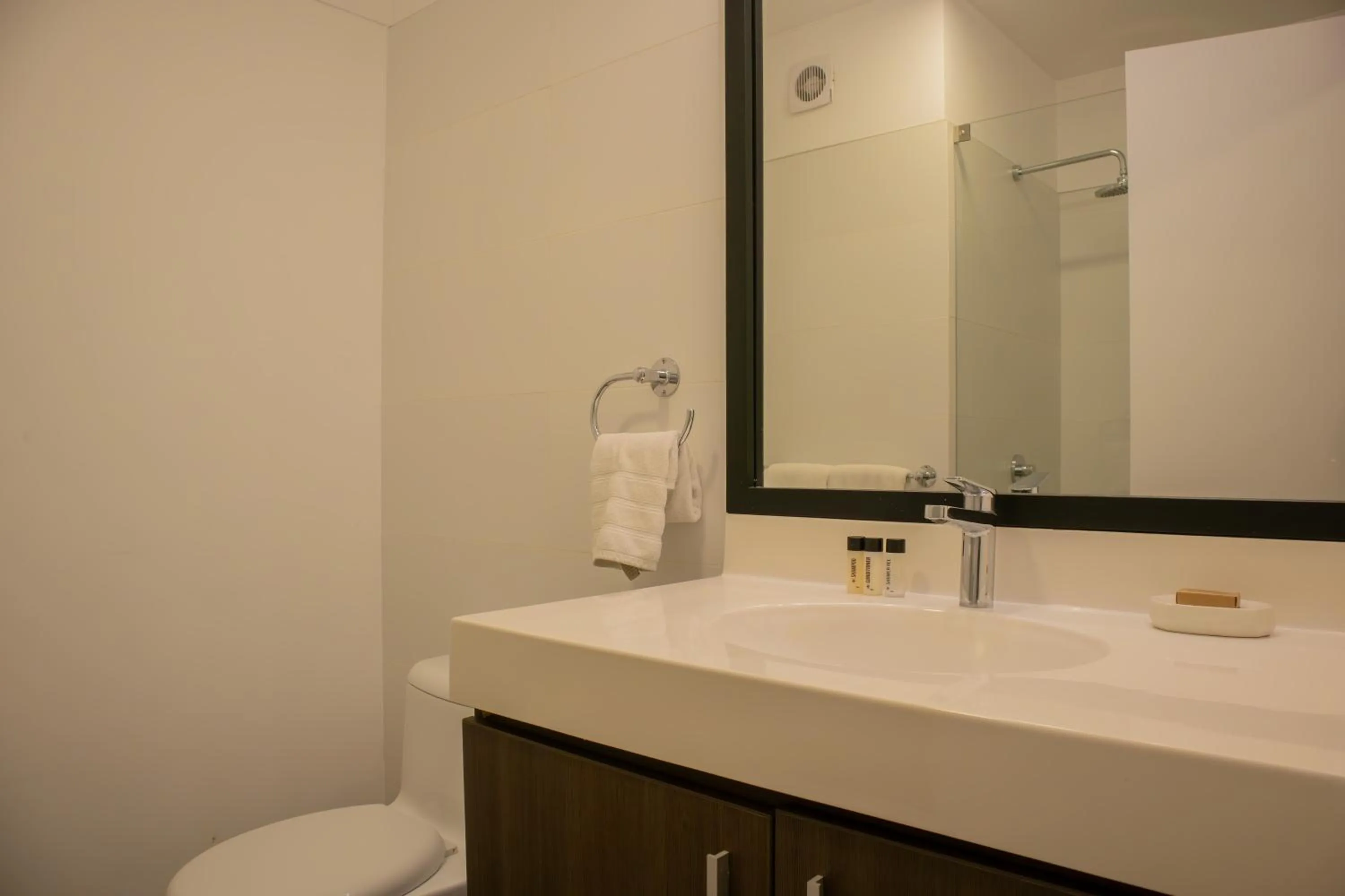 Bathroom in SoHo by Wynwood House