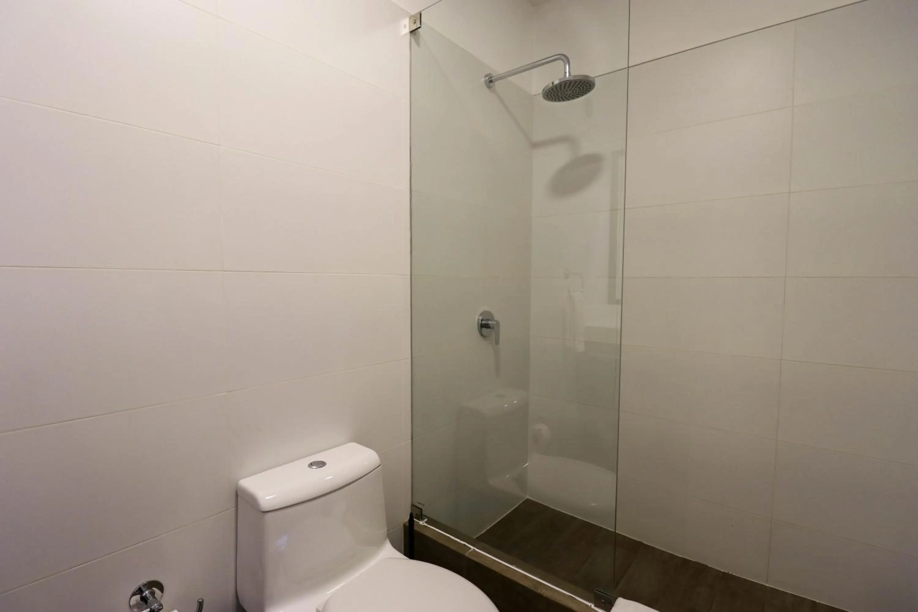 Shower in SoHo by Wynwood House