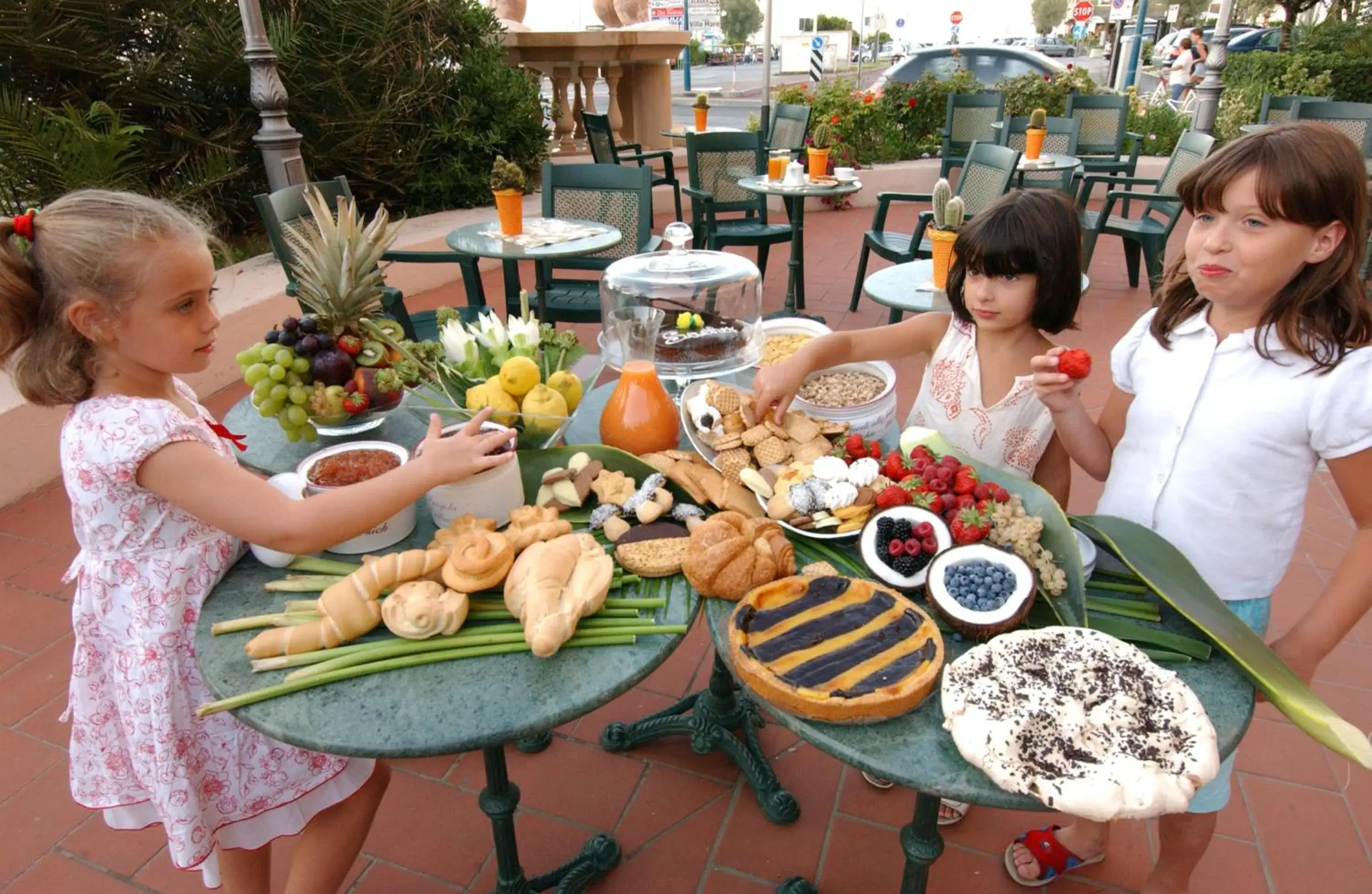 Facade/entrance in Hotel Milano Helvetia - in centro con piscina Facade/entrance in Hotel Milano Helvetia - in centro con piscina