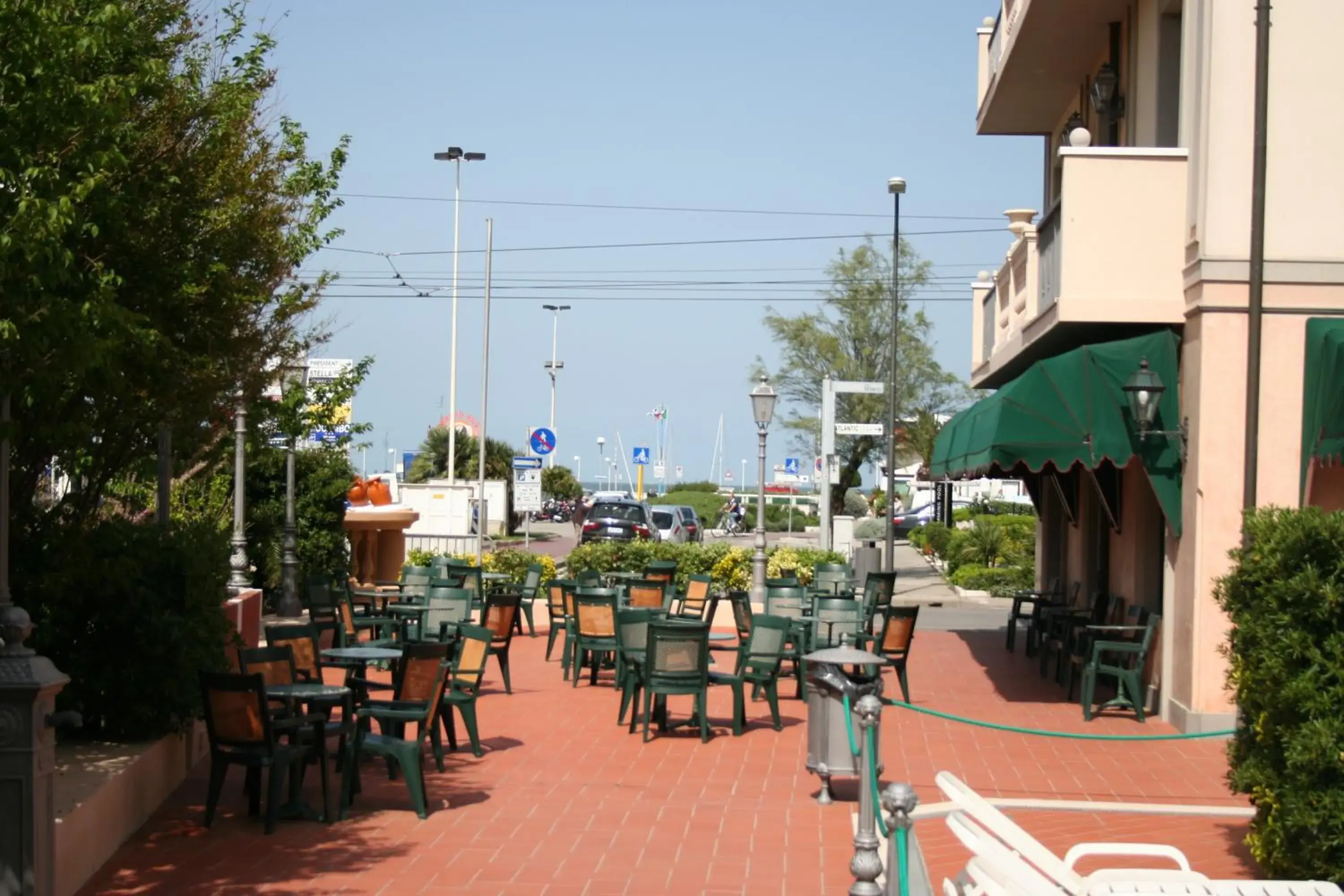 Facade/entrance in Hotel Milano Helvetia - in centro con piscina Facade/entrance in Hotel Milano Helvetia - in centro con piscina