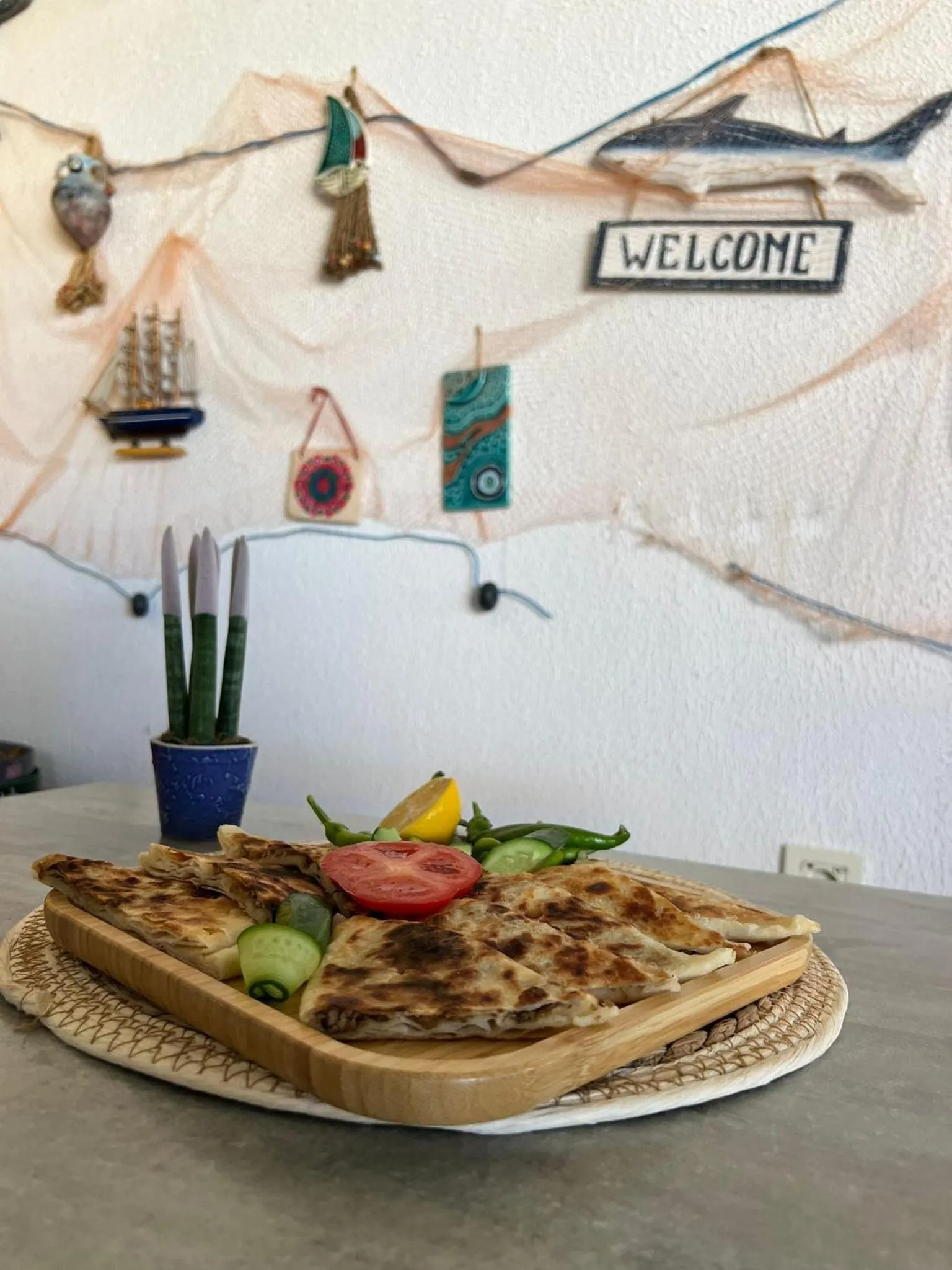 Food and drinks in Urla Marin otel