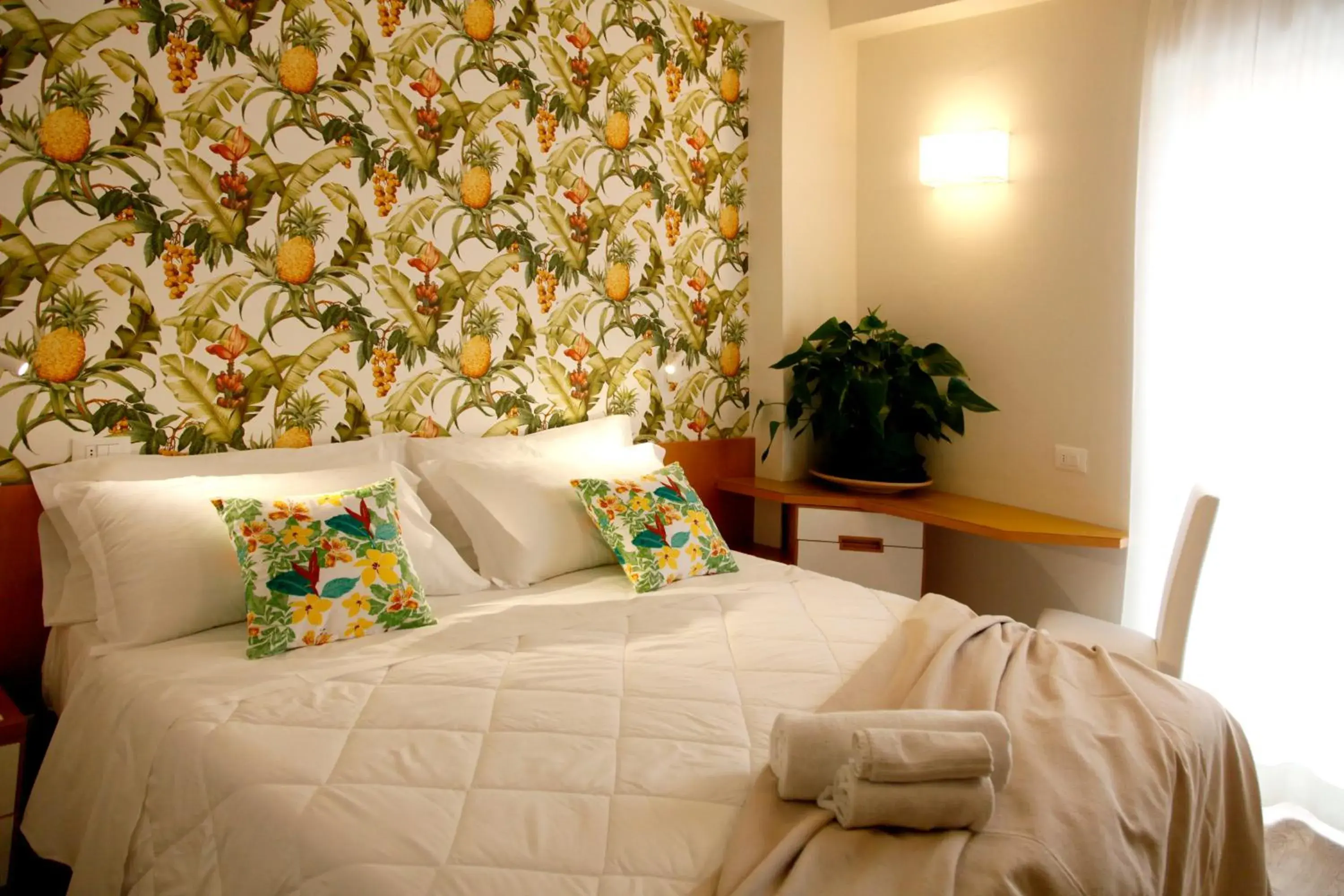 Bed in Hotel Montecarlo - Vista Mare con Area Fitness Bed in Hotel Montecarlo - Vista Mare con Area Fitness