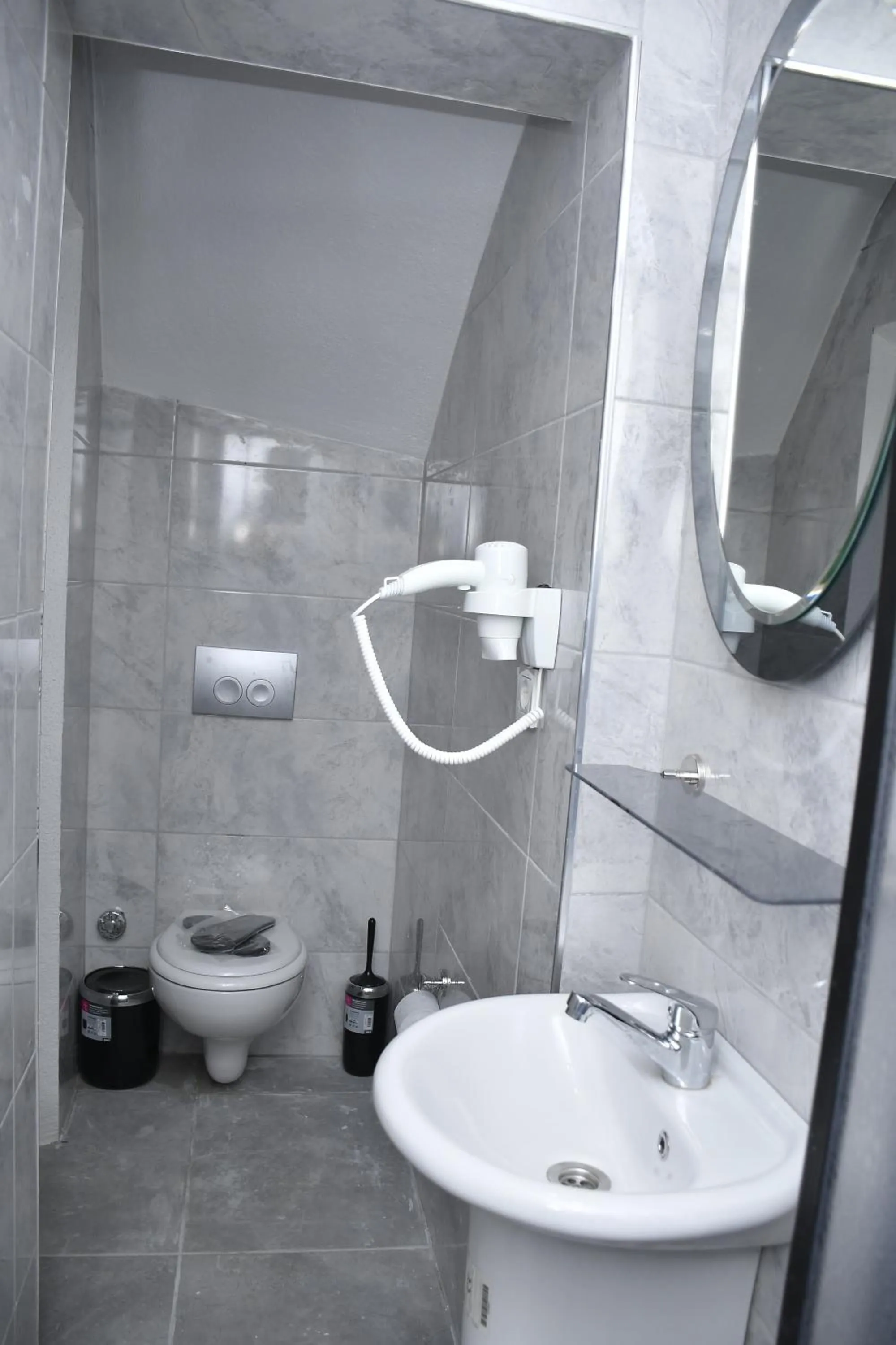 Bathroom in Hotel Arinna