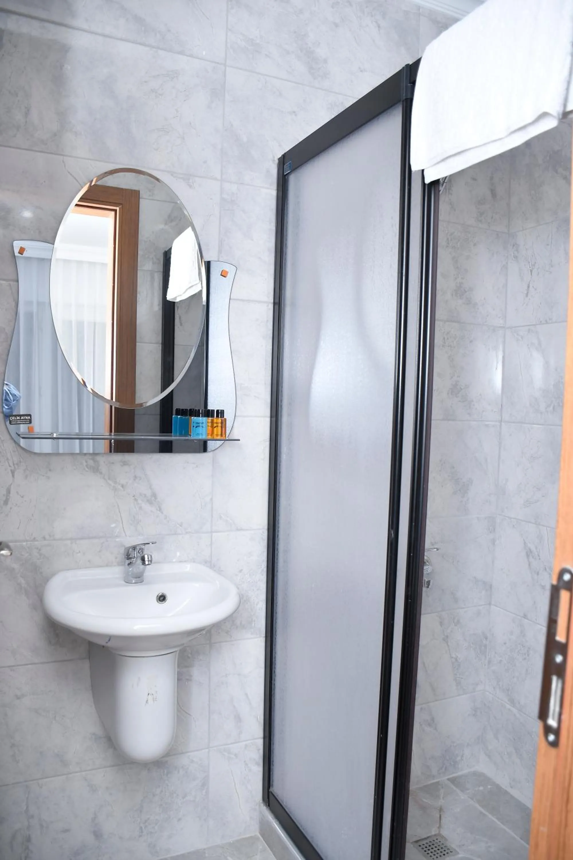 Bathroom in Hotel Arinna