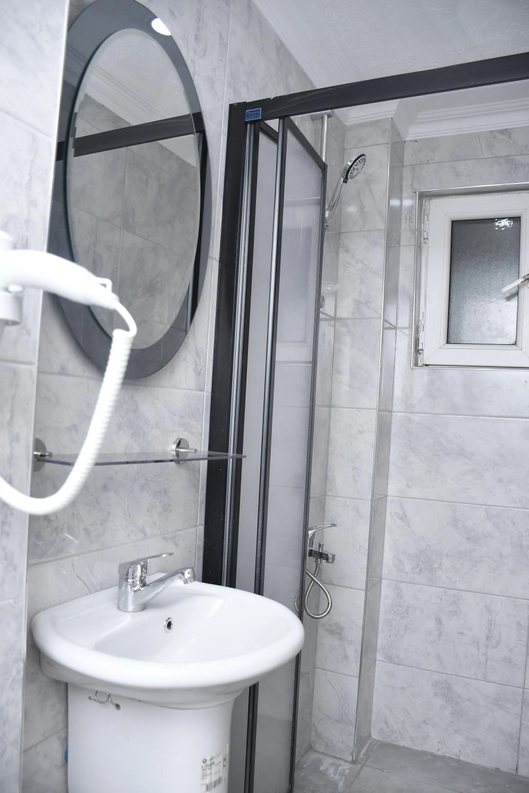 Bathroom in Hotel Arinna